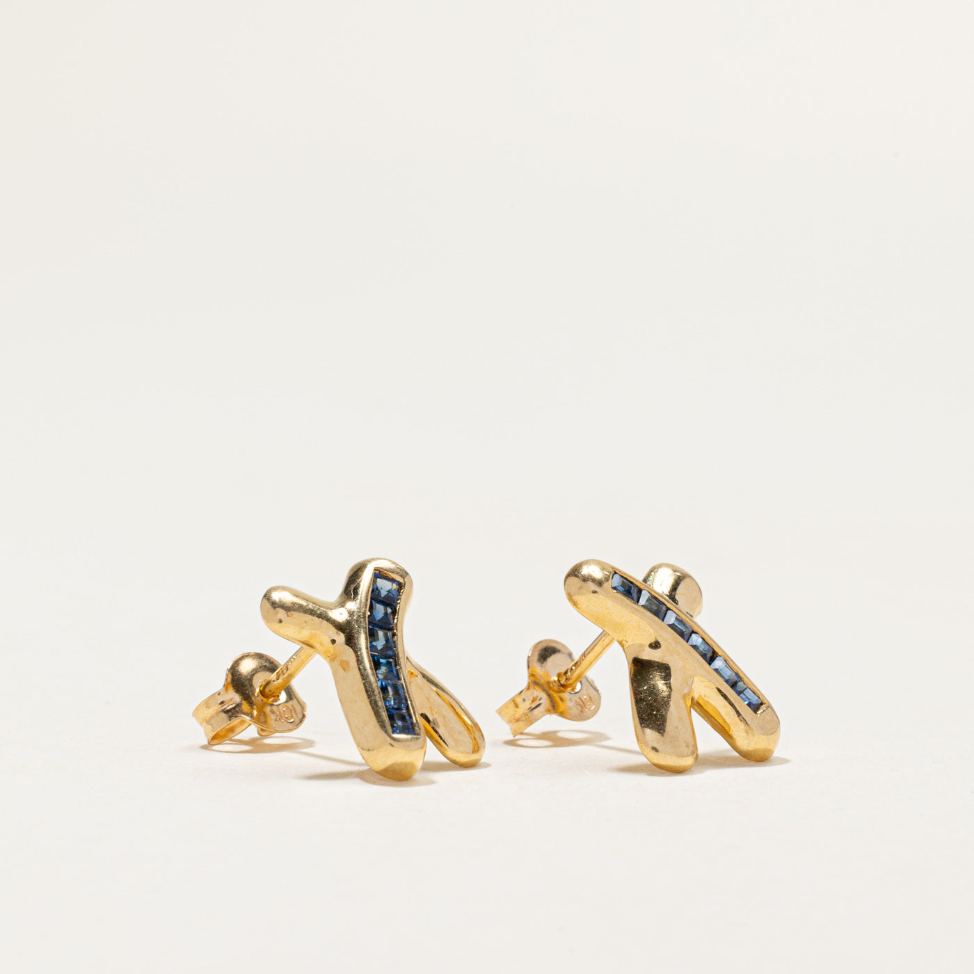 18k Sapphire X Stud Earrings | 0.26ctw