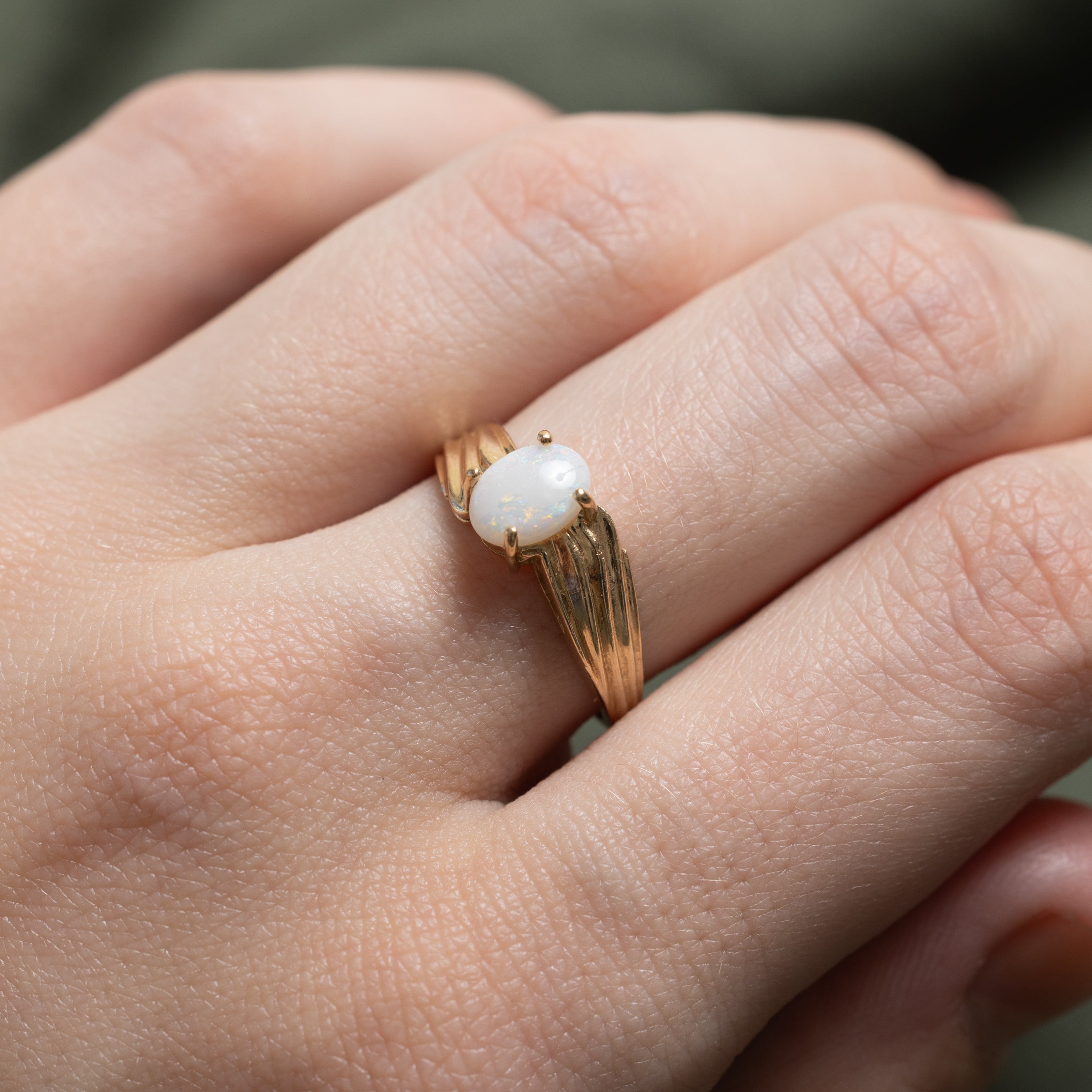 Cabochon Opal Grooved Ring | 0.46ct | SZ 6.5