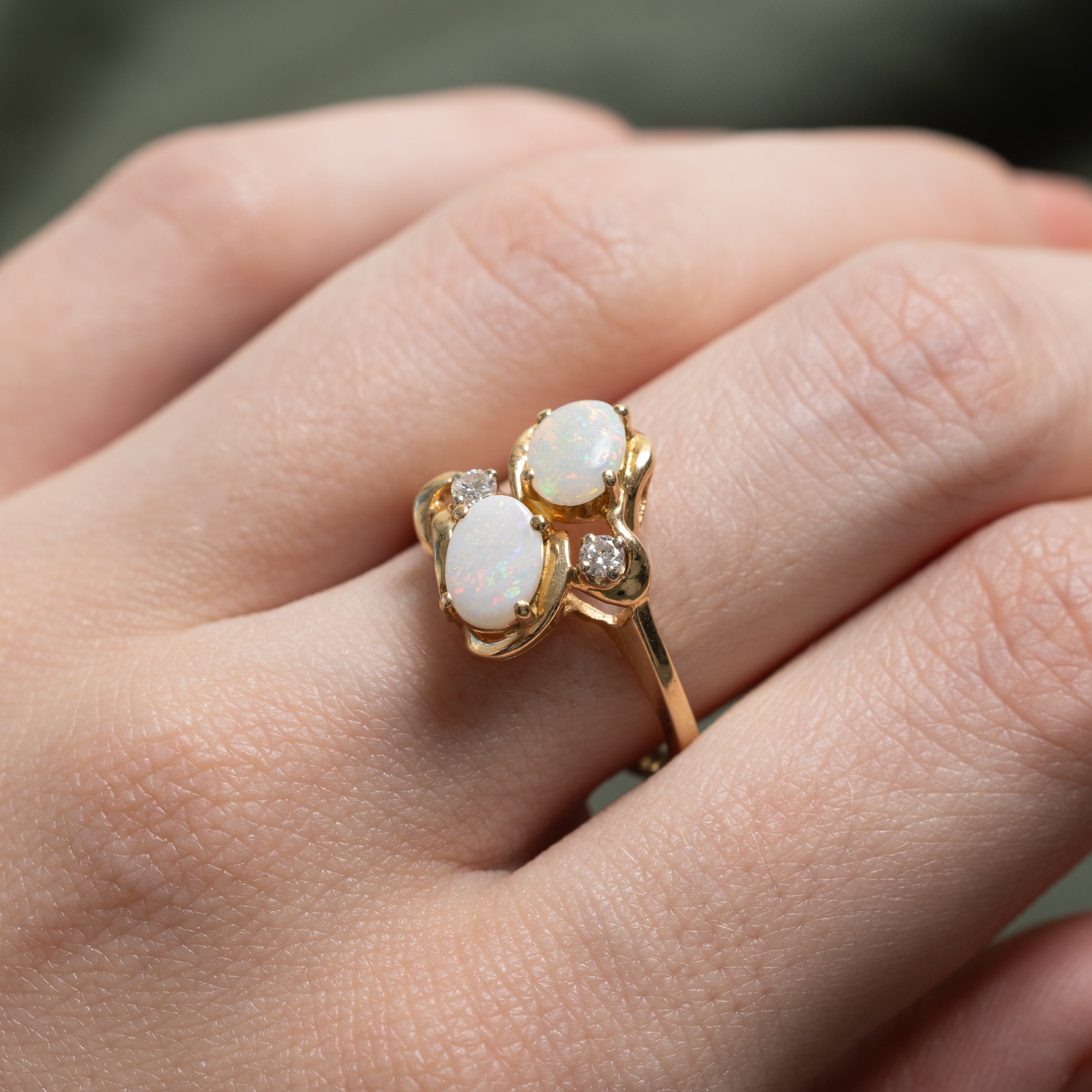 Bague deux pierres avec opale et diamants | 0,70 ct et 0,10 ct | Taille 7