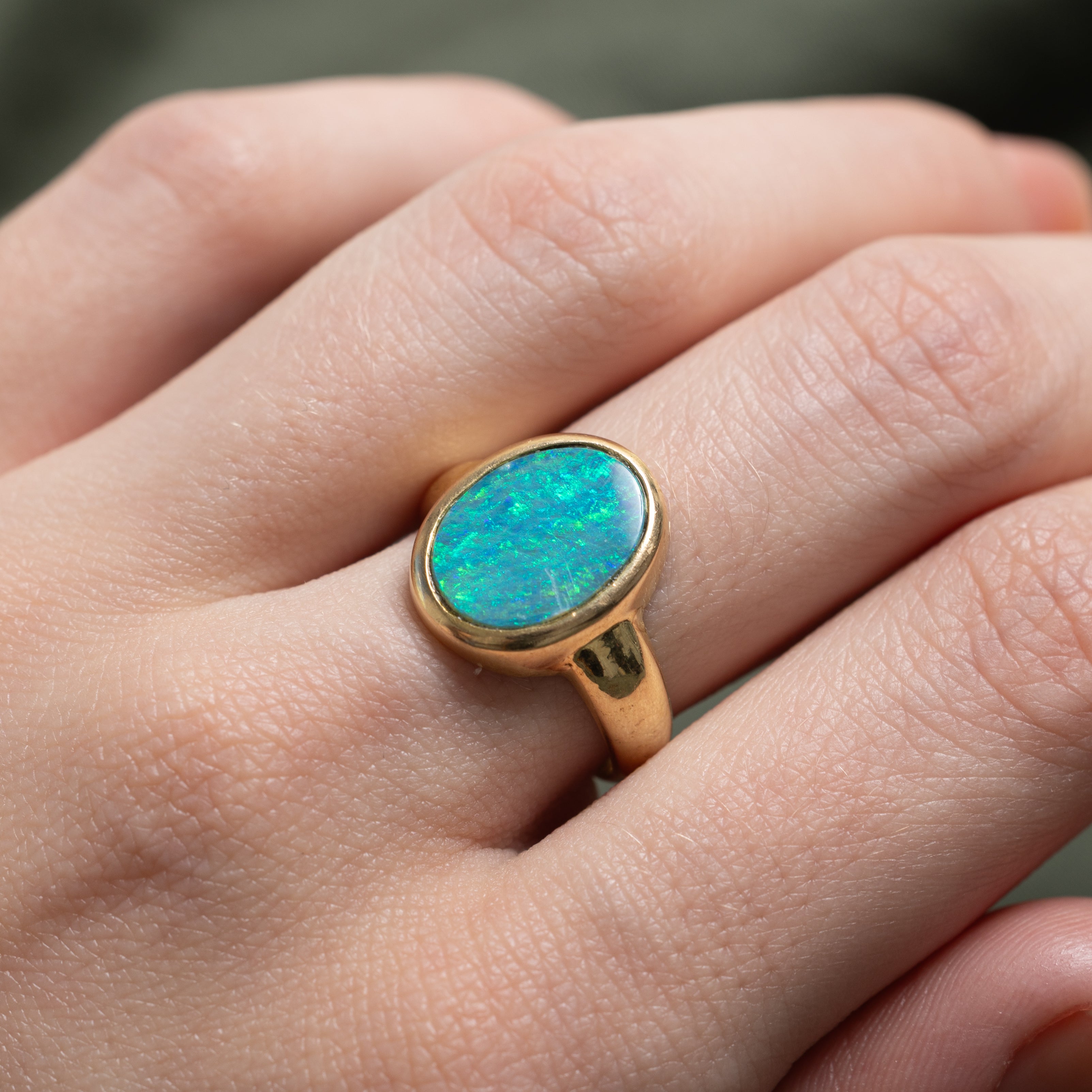 Bague cocktail en opale doublet sertie clos | 1,80 ct | Taille 7