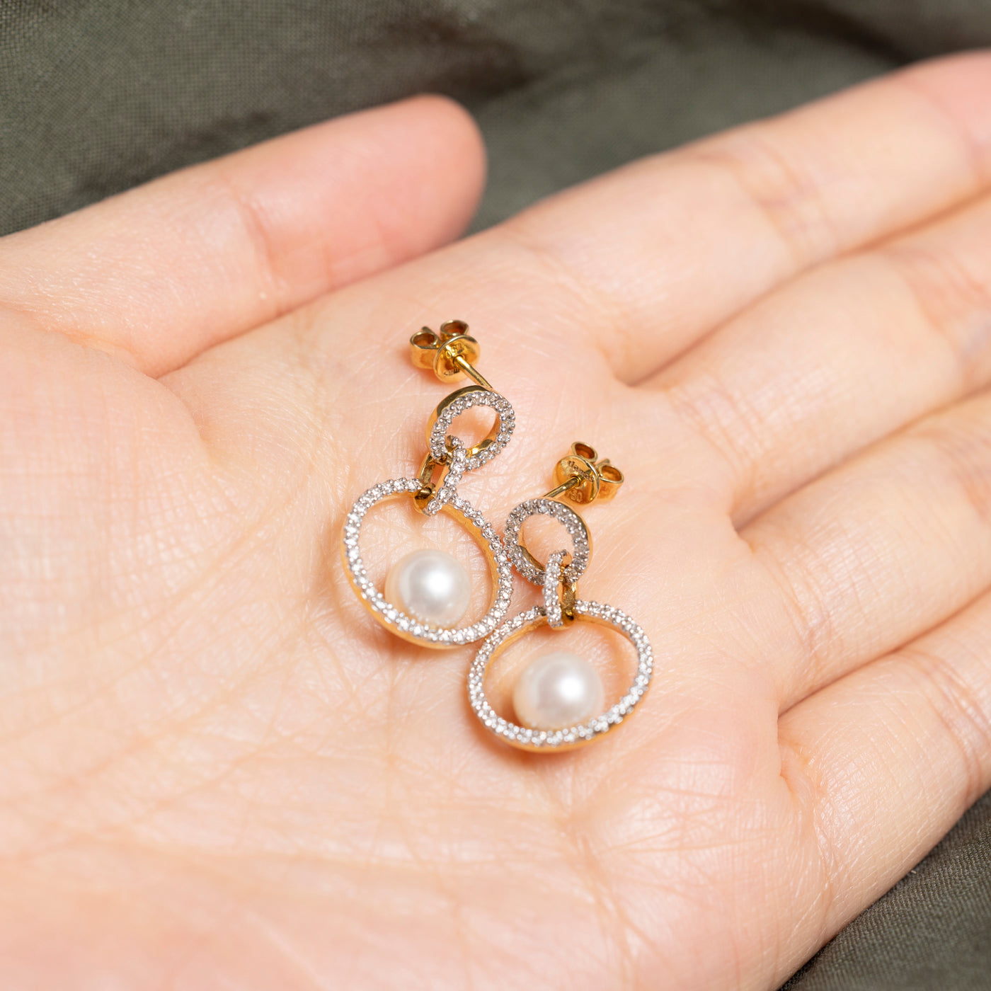 18k Yellow Gold Diamond & Pearl Drop Earrings | 0.50ct