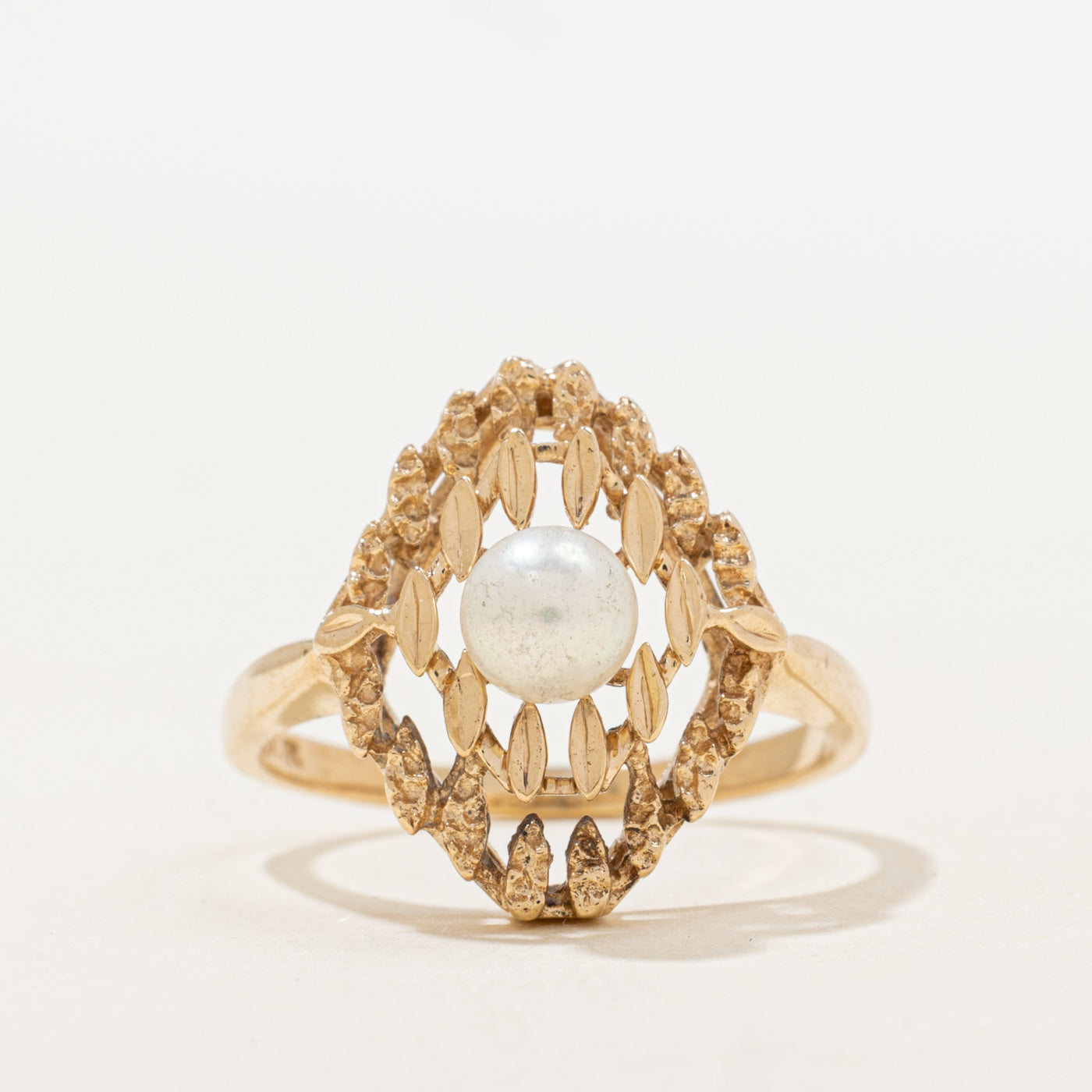 Pearl Textured Openwork Cocktail Ring | SZ 8.25 |