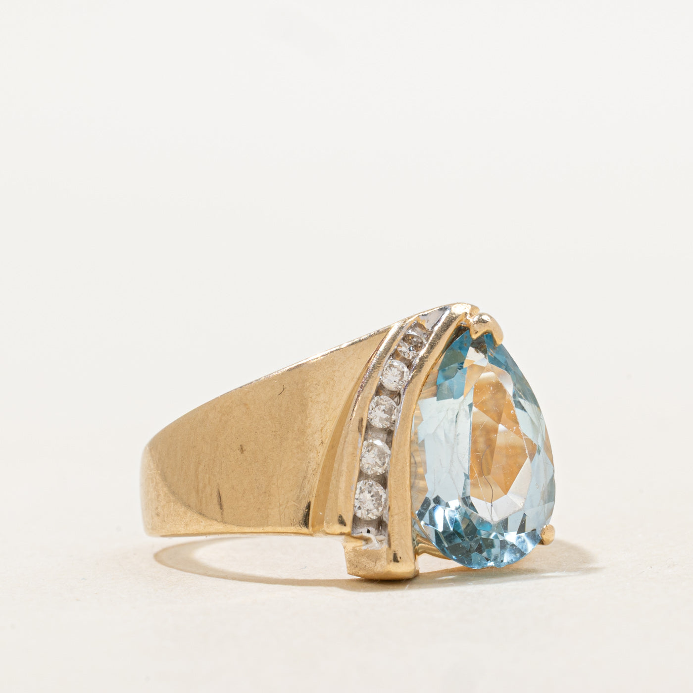 Pear Cut Blue Topaz & Diamond Cocktail Ring | 2.98ct, 0.09ctw | SZ 6.5 |