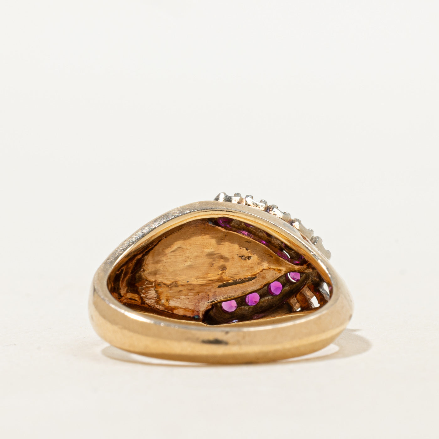 Synthetic Ruby Textured Buckle Ring | 0.18ctw | SZ 7.0 |