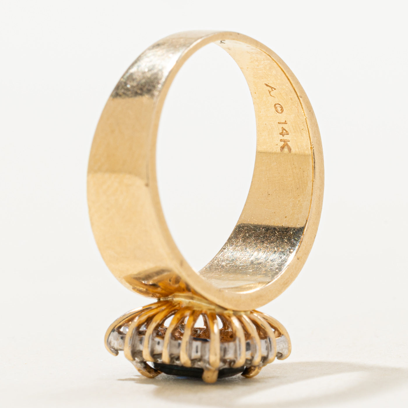 Emerald Cut Sapphire & Diamond Petal Halo Ring | 0.97ct, 0.09ctw | SZ 8.0 |