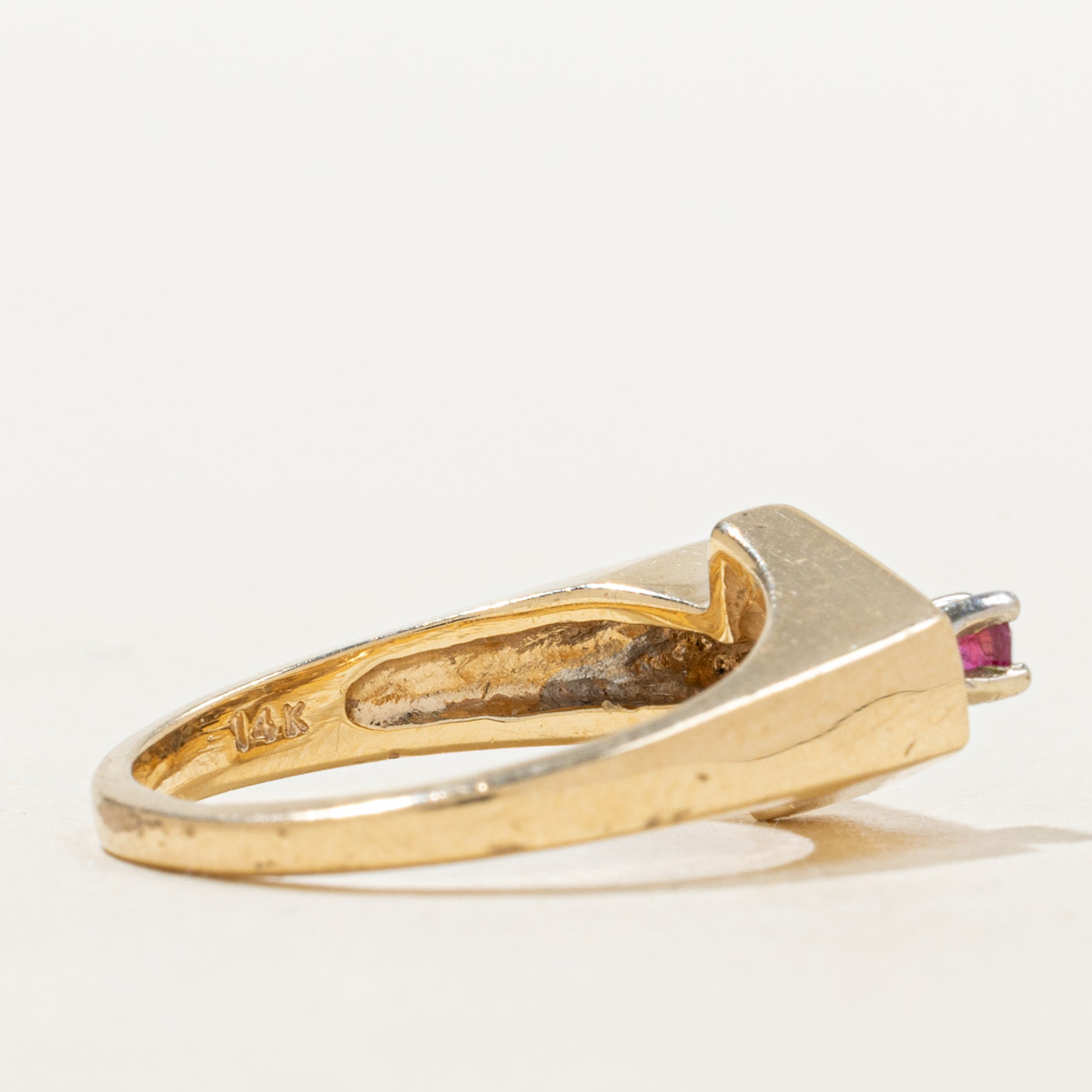 Ruby & Diamond Geometric Buckle Ring | 0.09ct, 0.05ctw | SZ 5.5 |