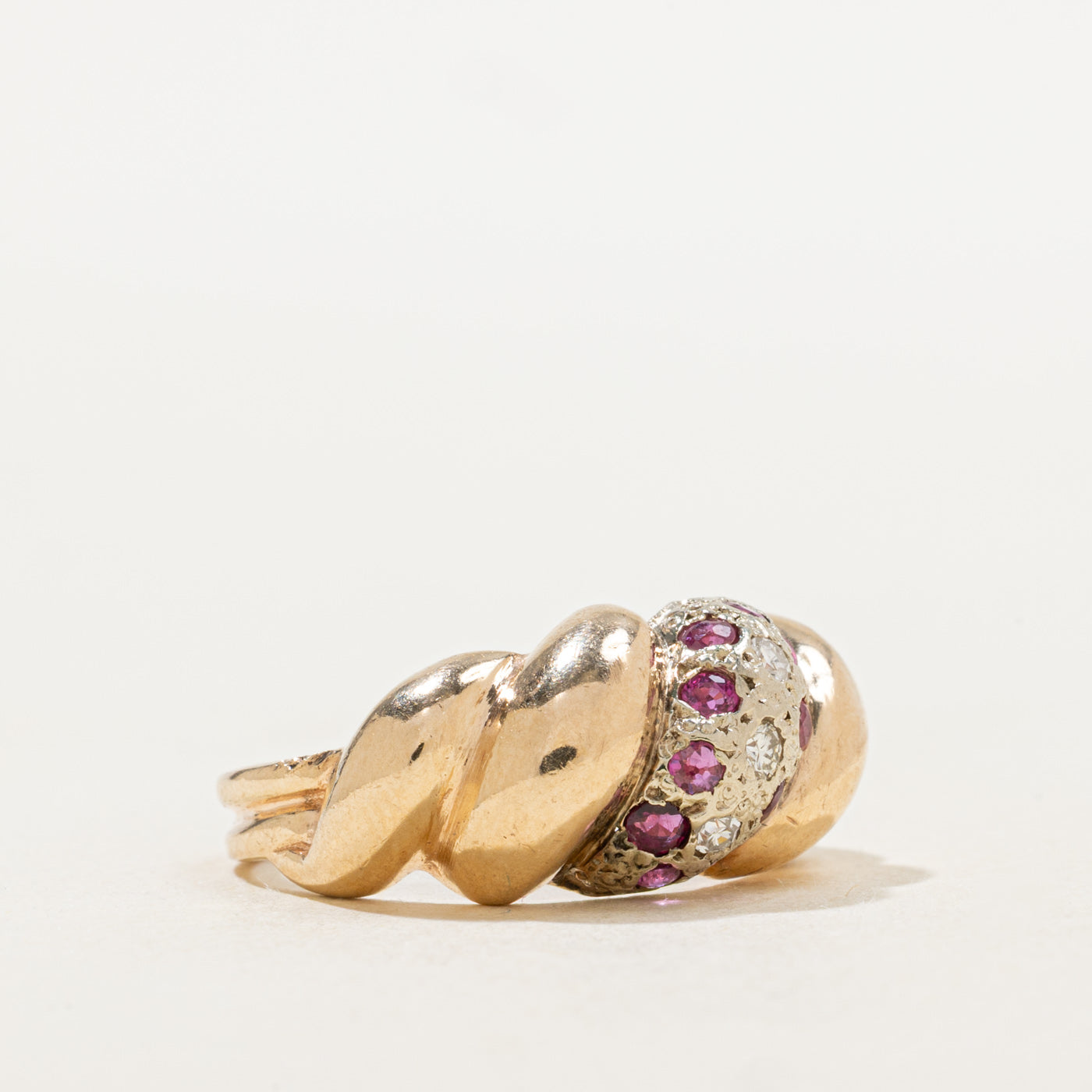 Ruby & Diamond Croissant Dome Ring | 0.07ctw | SZ 5.75 |