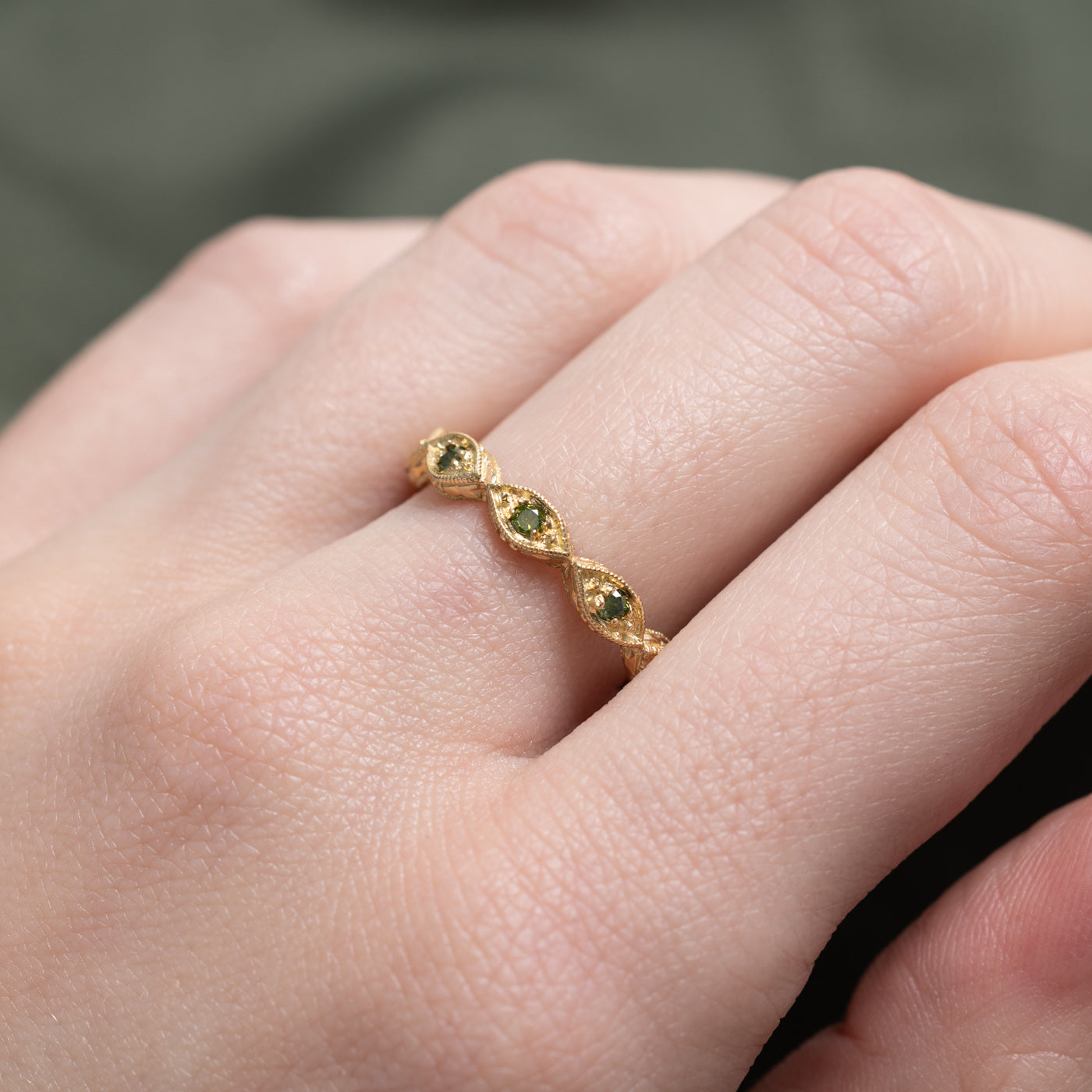 Eternity Green Diamond Scalloped Band | 0.16ctw | 3.45mm | SZ 7.25 |