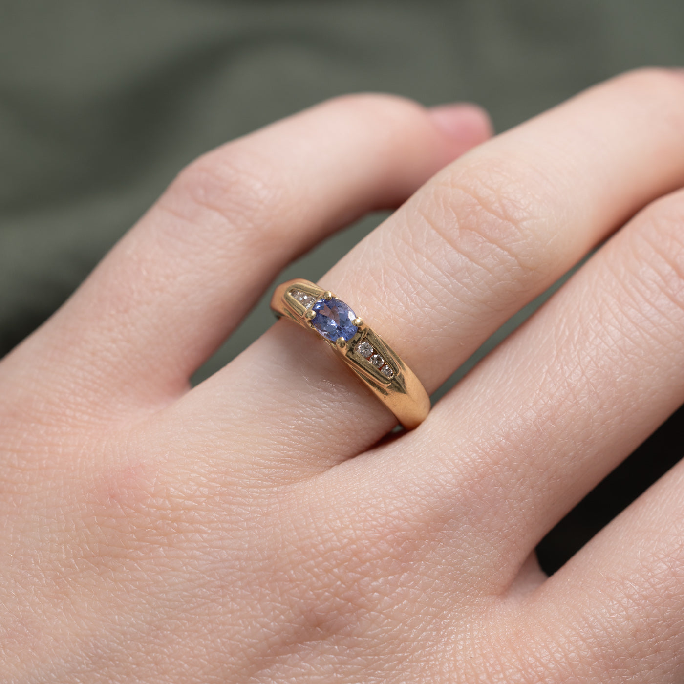 Oval Cut Tanzanite & Diamond Ring | 0.29ct, 0.04ctw | SZ 5.0 |