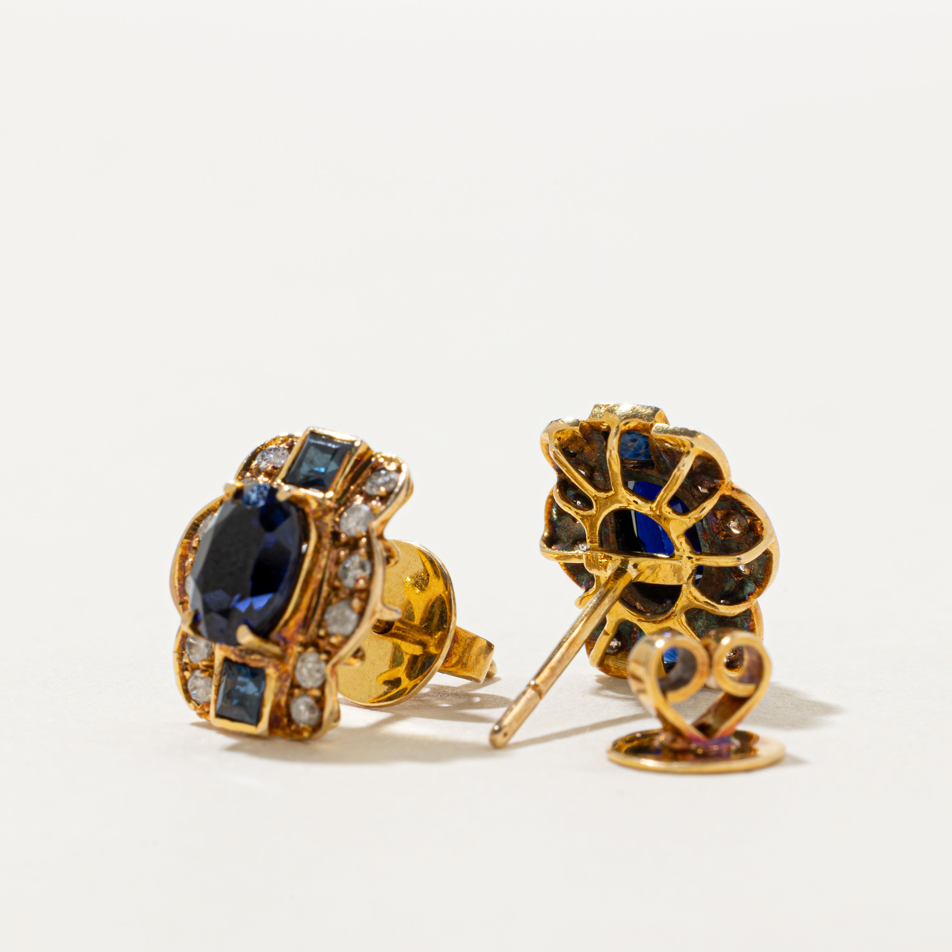 Boucles d'oreilles puces en saphir synthétique et naturel et diamants | 1,95 ct, 0,29 ct