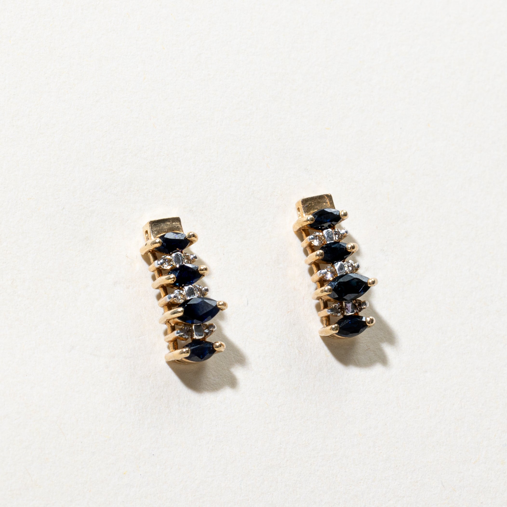 Boucles d'oreilles pendantes en saphir taille marquise et diamants | 0,50 ct, 0,12 ct