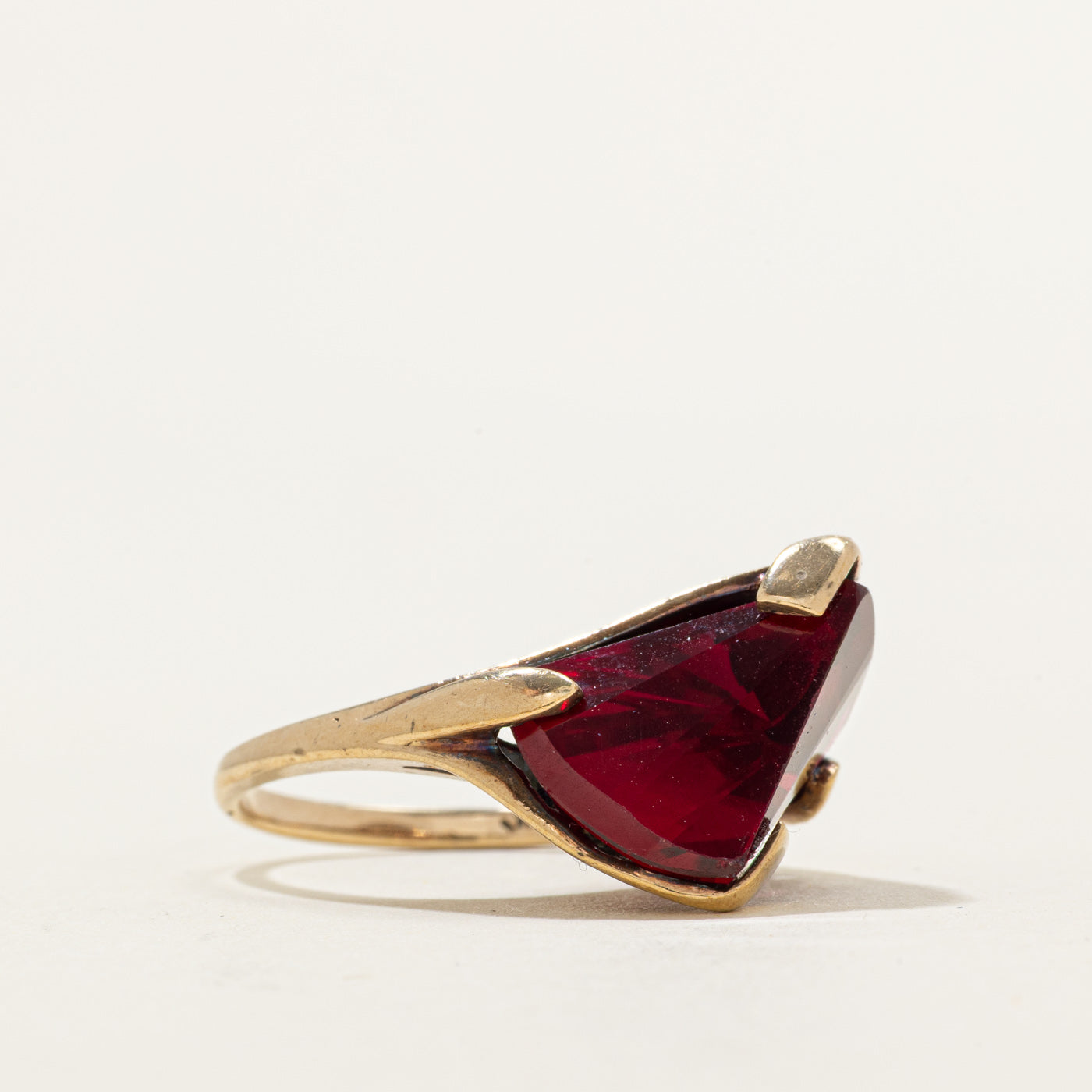 Synthetic Ruby Abstract Cocktail Ring | 17.00ct | SZ 6.0