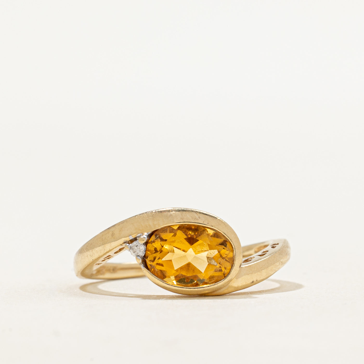 Bezel Set Citrine & Diamond Ring | 0.98ct, 0.005ct | SZ 6.5