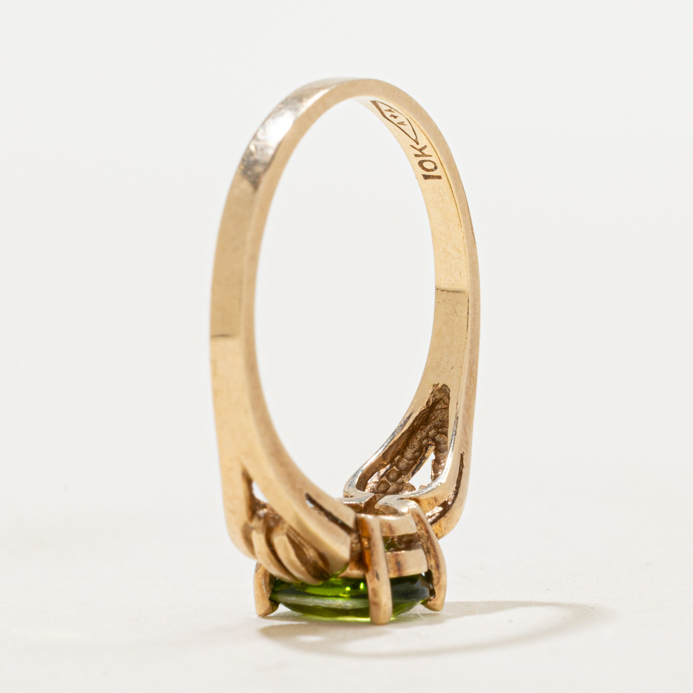 Oval Cut Peridot Openwork Ring | 0.75ct | SZ 6