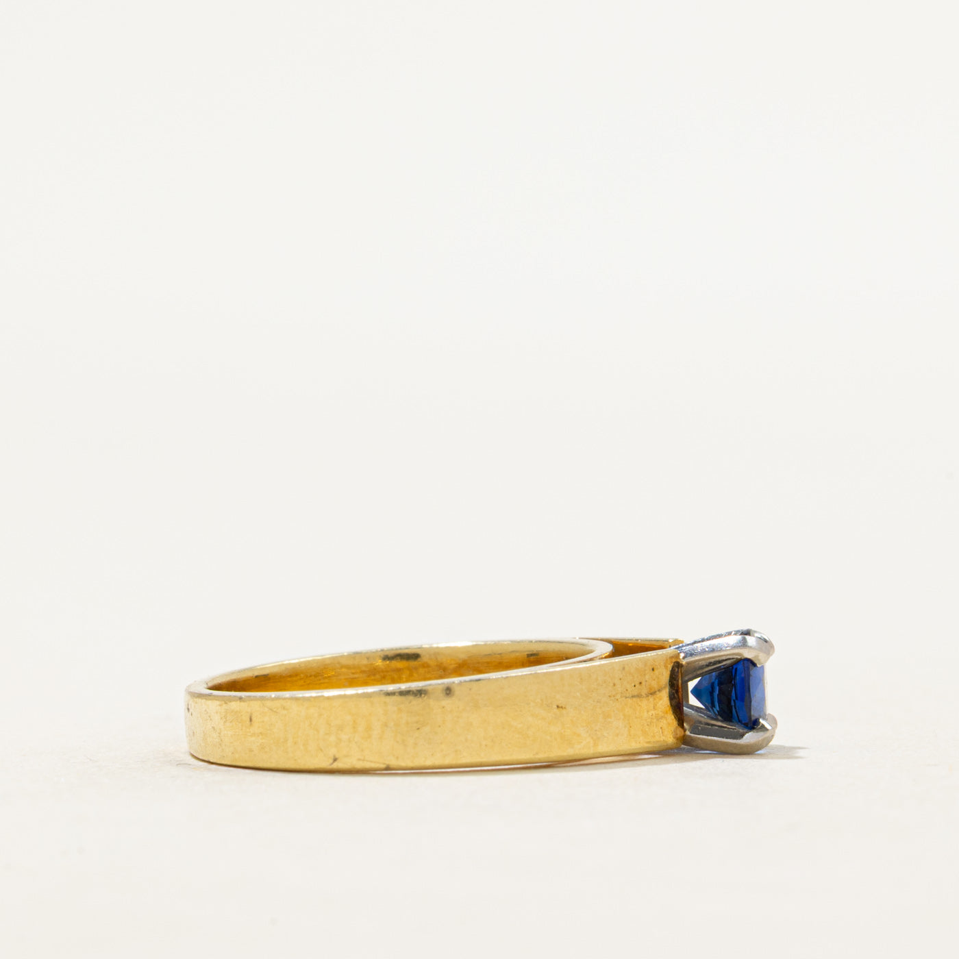 18k Solitaire Synthetic Sapphire Ring | 0.46ct | SZ 5