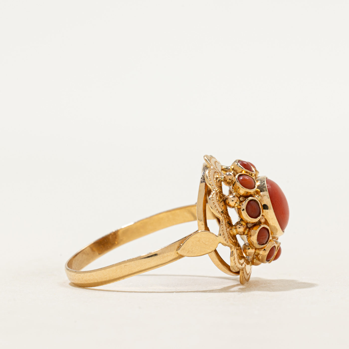 Cabochon Coral Halo Textured Cocktail Ring | 1.29ctw | SZ 9