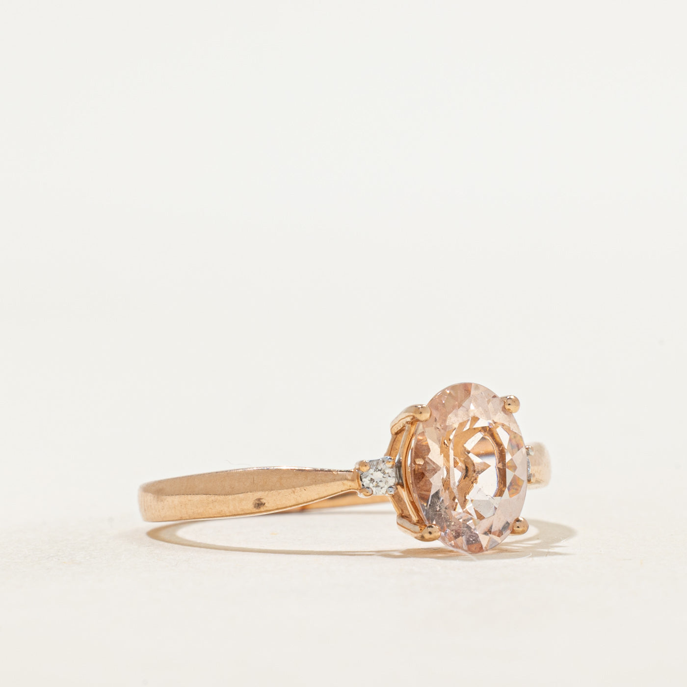 Oval Cut Morganite & Diamond Ring | 1.25ct, 0.05ctw | SZ 9.25
