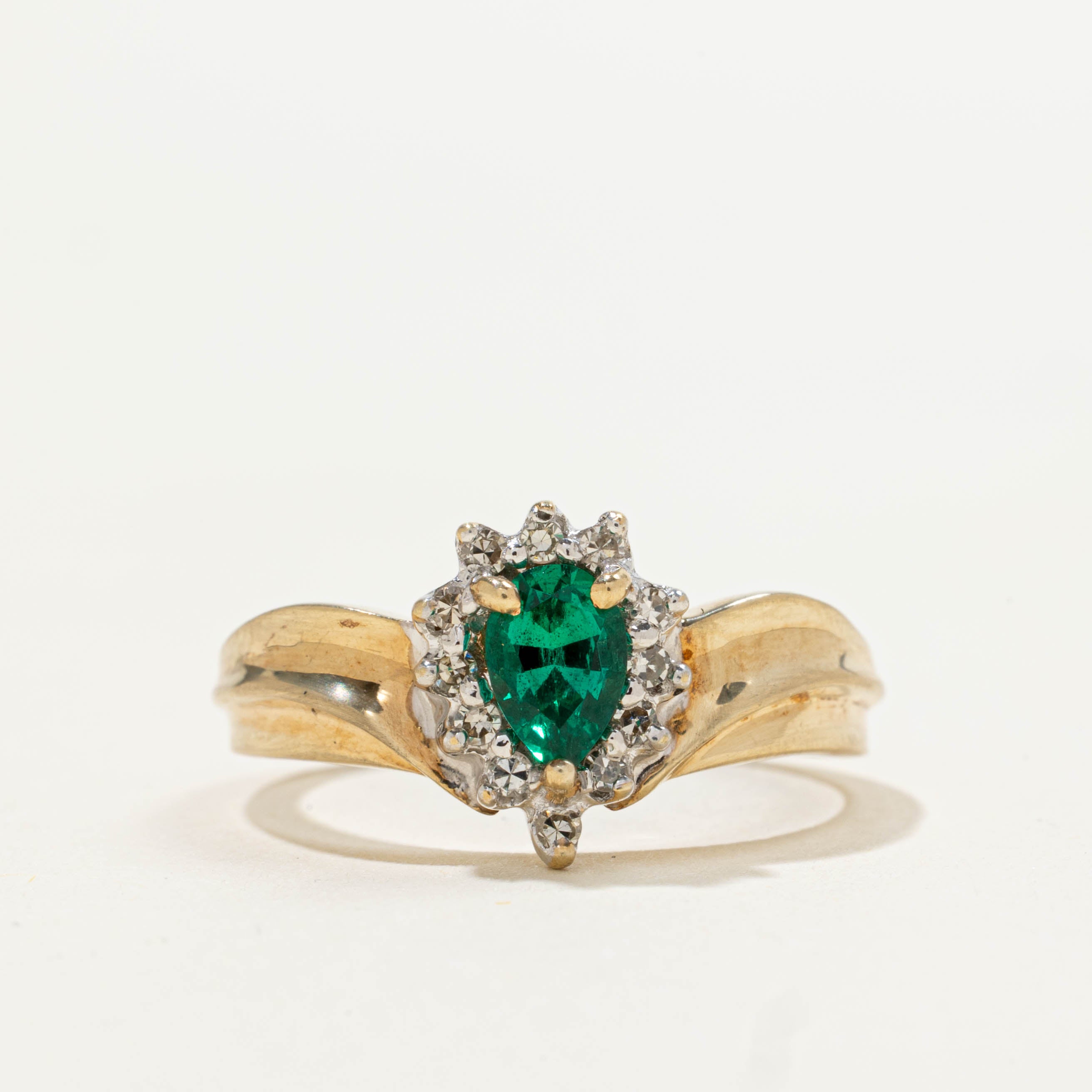 10k Synthetic Emerald & Diamond Halo Grooved Ring | 0.30ct, 0.12ctw | SZ 6.5