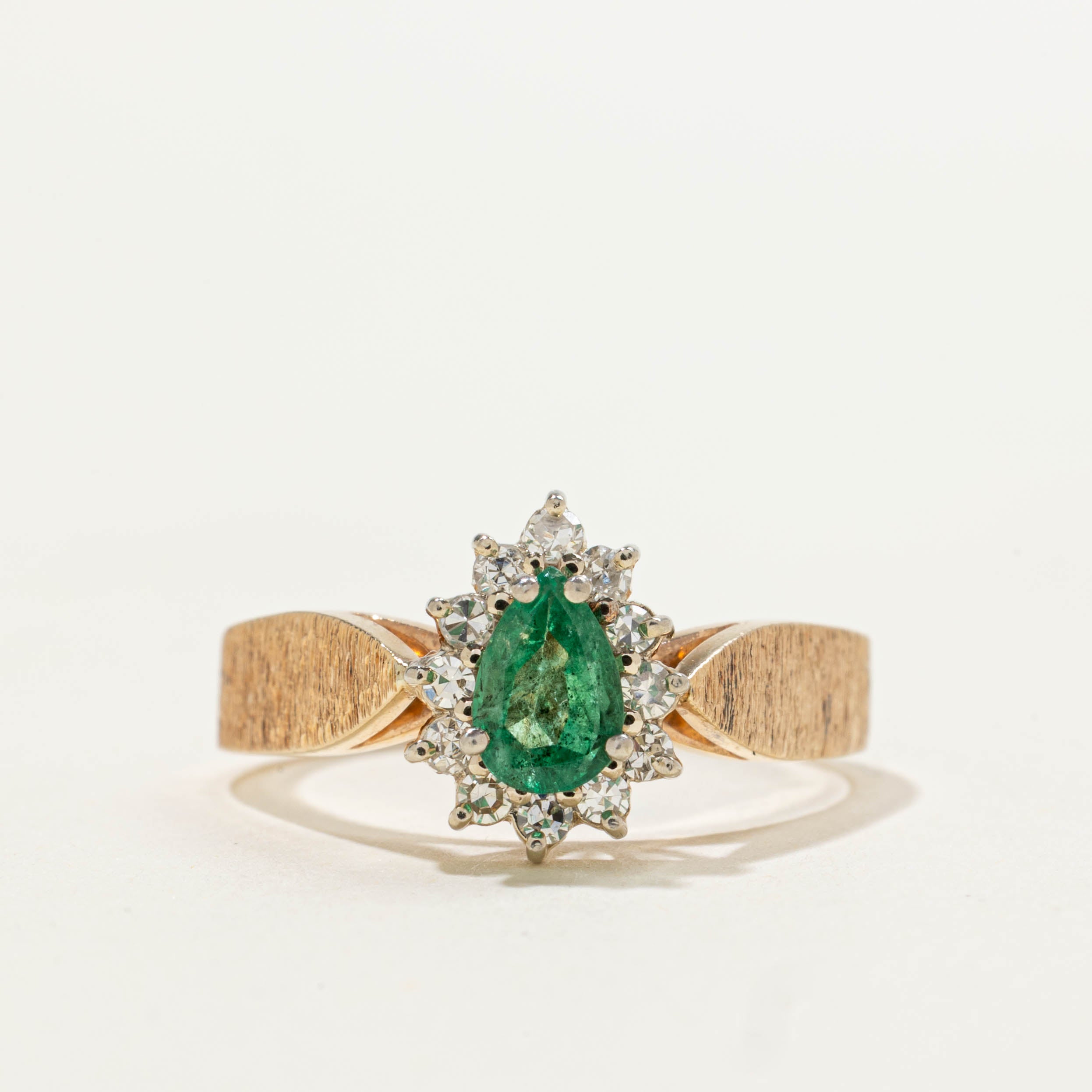 14k Emerald & Diamond Petal Reverse Tapered Ring | 0.35ct, 0.24ctw | SZ 7.5