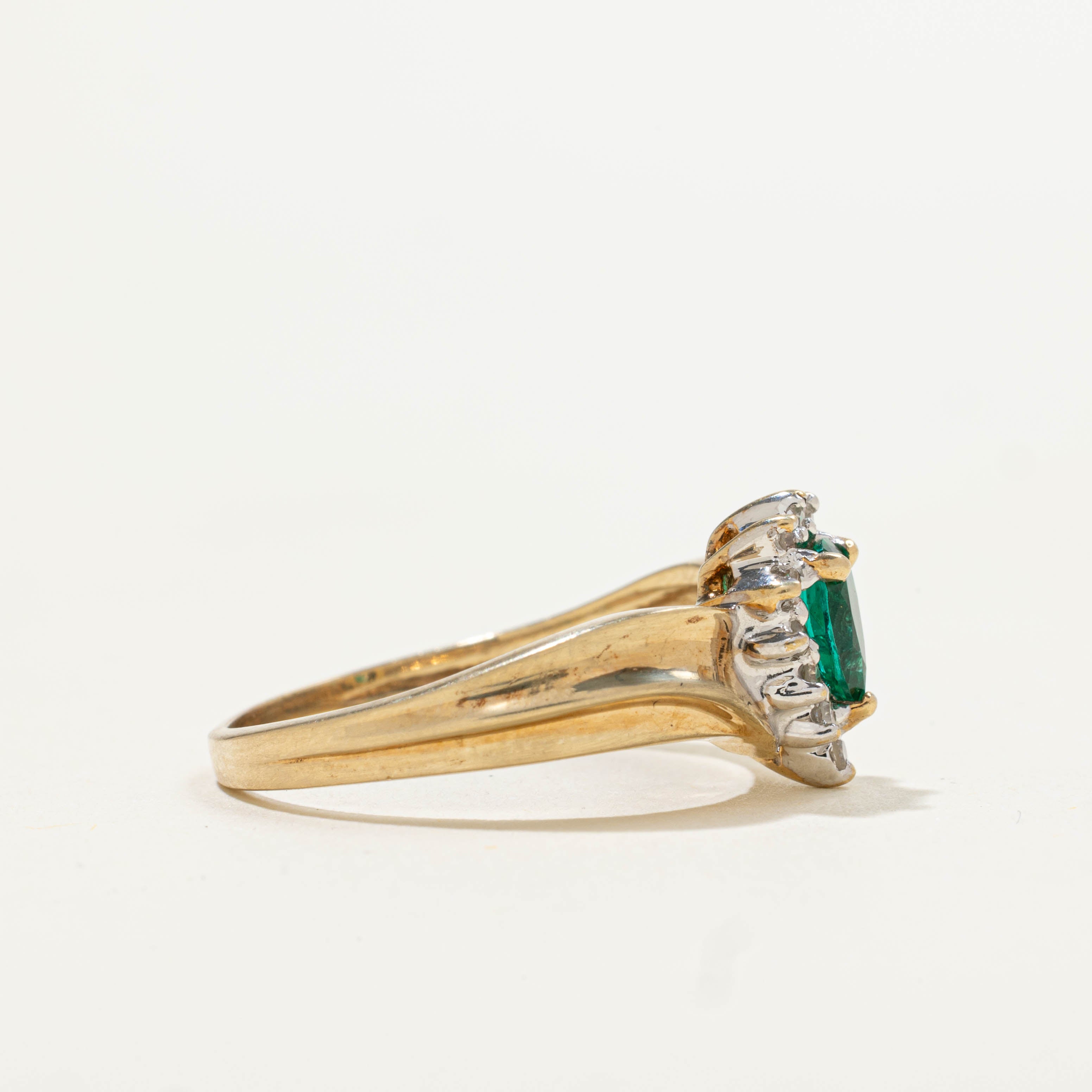 10k Synthetic Emerald & Diamond Halo Grooved Ring | 0.30ct, 0.12ctw | SZ 6.5