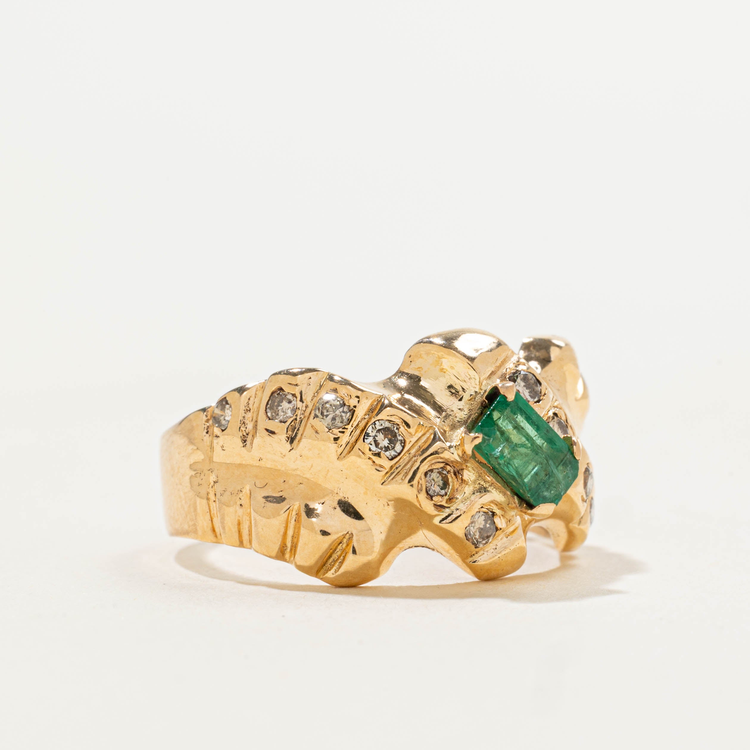 18k Emerald & Diamond Wave Cocktail Ring | 0.21ct, 0.24ctw | SZ 5.5