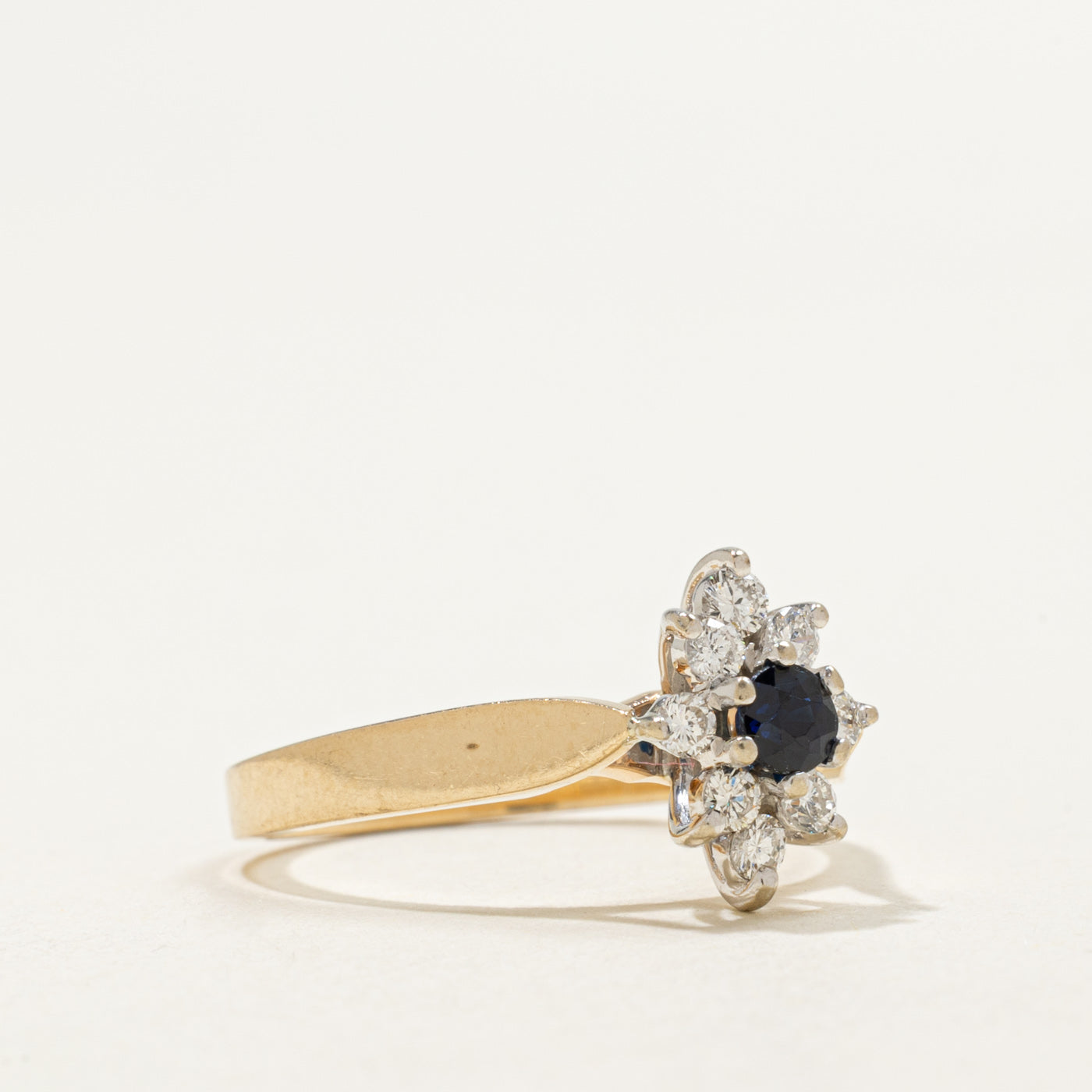 14K Round Cut Sapphire & Diamond Petal Halo Ring | 0.18ct, 0.24ctw | SZ 6.25