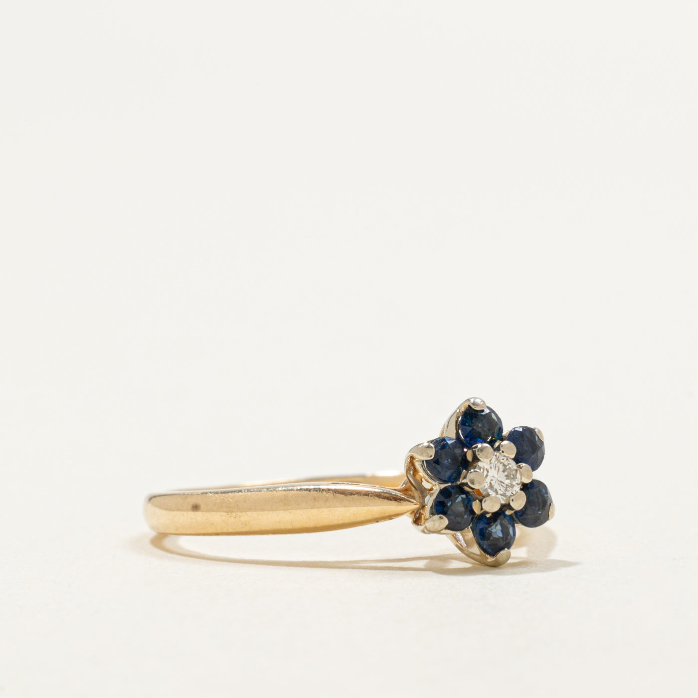 14K Diamond & Sapphire Floral Cluster Ring | 0.06ct, 0.30ctw | SZ 4.75