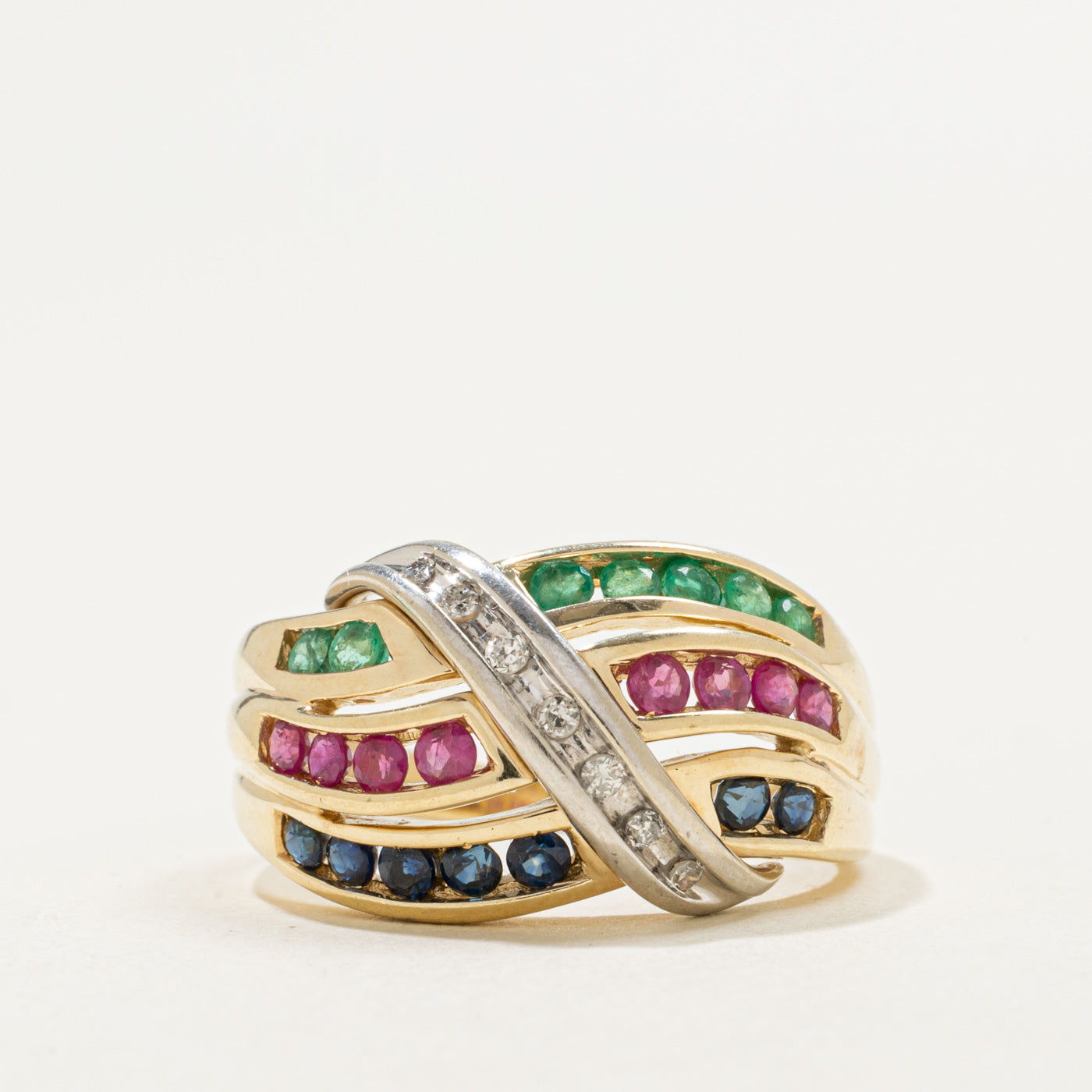 Bague croisée ondulée en or 10 carats, ornée de plusieurs pierres précieuses rondes (0,77 ct au total, 0,07 ct au total) | Taille 8,25