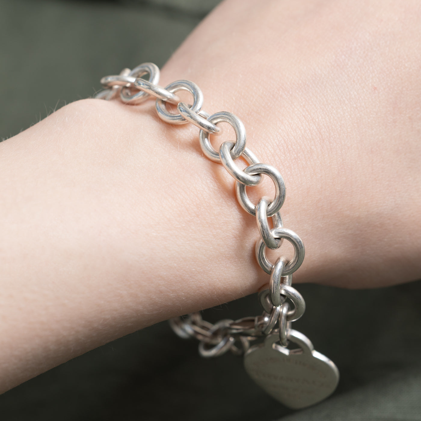 'Tiffany & Co' Return to Tiffany Heart Tag Charm Bracelet in Silver | 7.5""