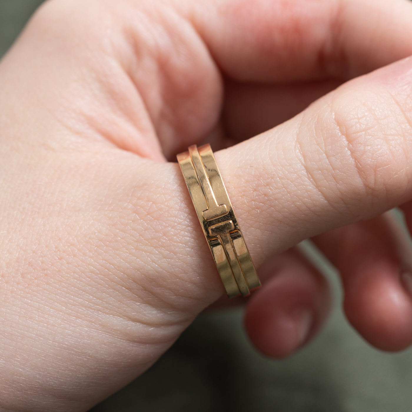 'Tiffany & Co' Tiffany T Wide Ring in Yellow Gold | 5.5mm | SZ 10.5