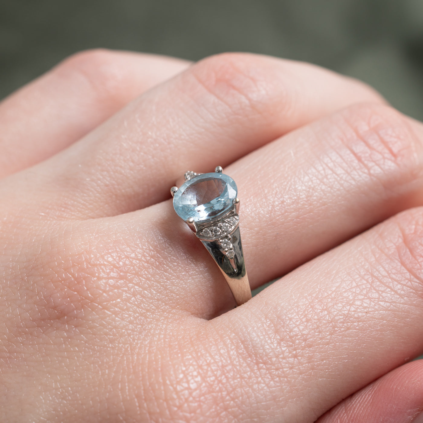 Oval Cut Aquamarine & Diamond Accented Tapered Ring | 1.41ct, 0.06ctw | SZ 8.0 |