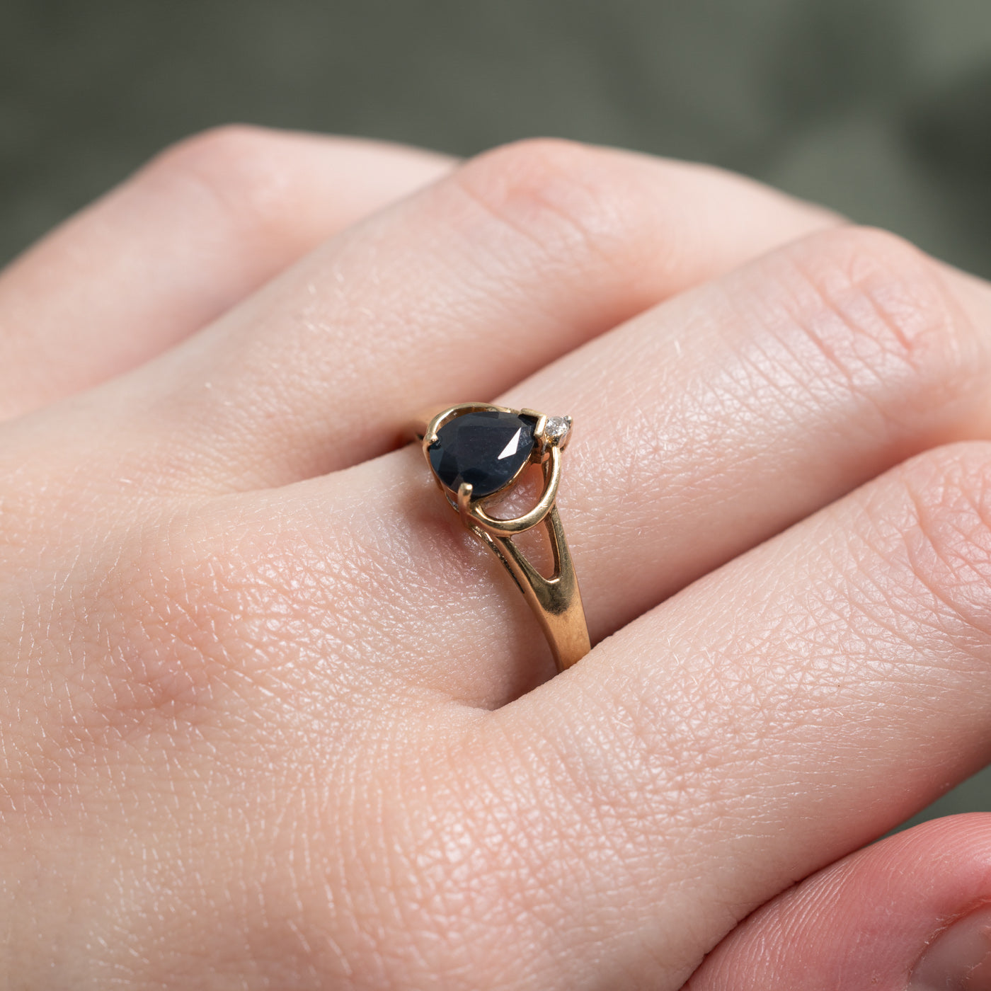 Pear Cut Sapphire & Diamond Openwork Ring | 0.83ct, 0.01ct | SZ 8.5 |