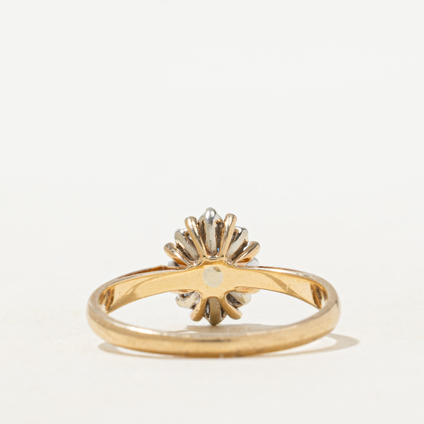 Oval Cut Sapphire & Diamond Halo Ring | SZ 6.0 |