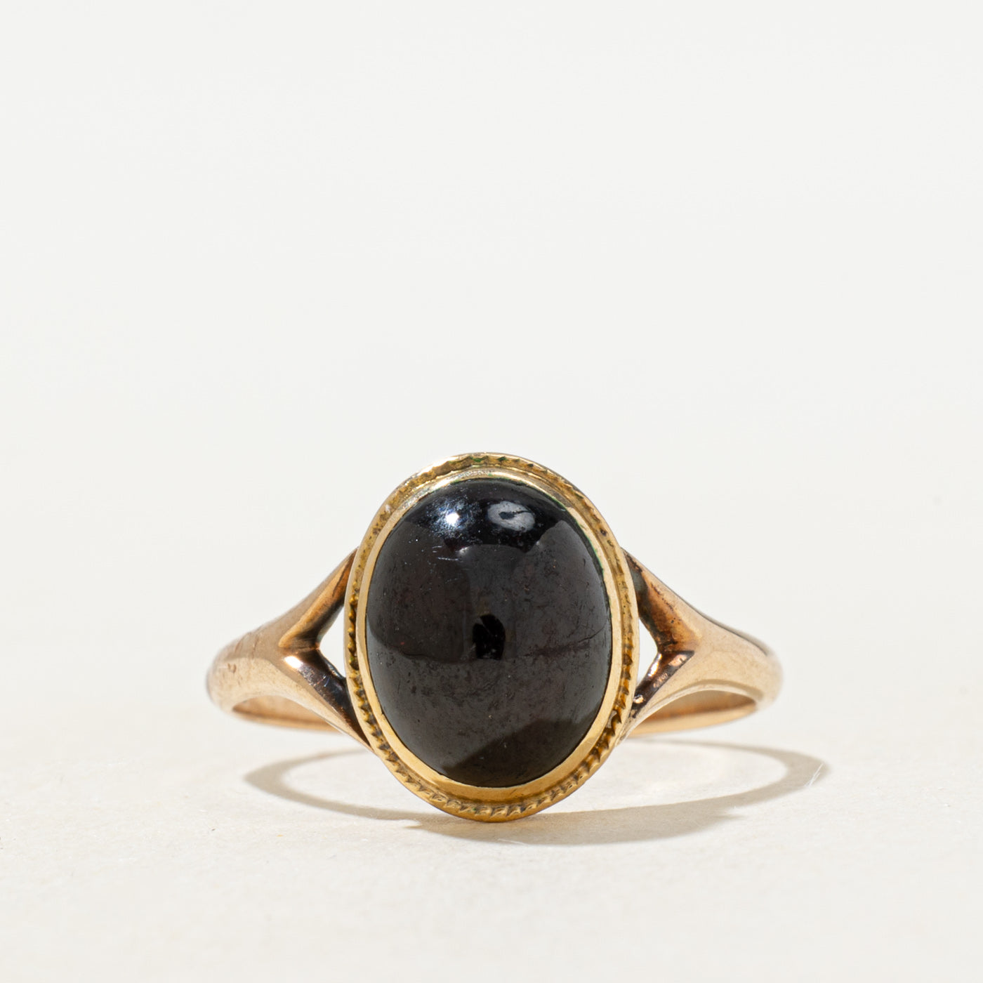 'Birks' Bezel Set Oval Cabochon Garnet Ring | 3.0ct | SZ 5.5 |
