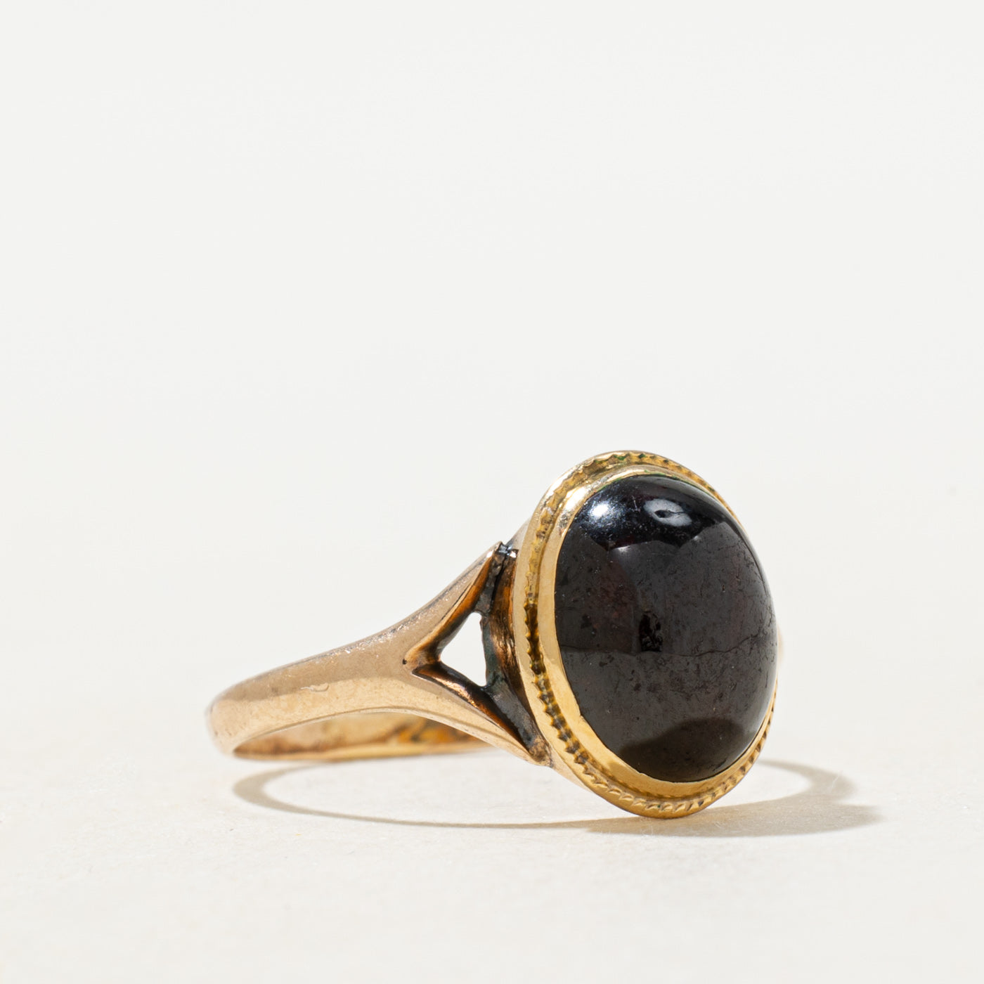 'Birks' Bezel Set Oval Cabochon Garnet Ring | 3.0ct | SZ 5.5 |