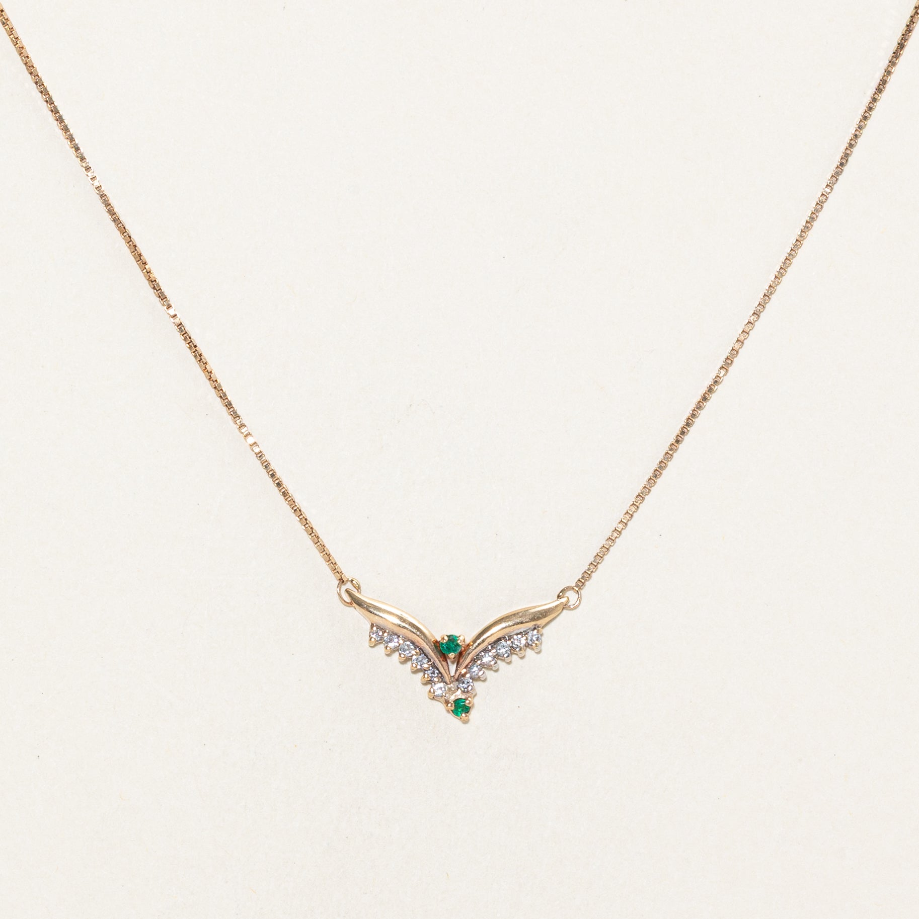 Emerald & Diamond Pendant Necklace | 0.06ctw, 0.14ctw | 17" |