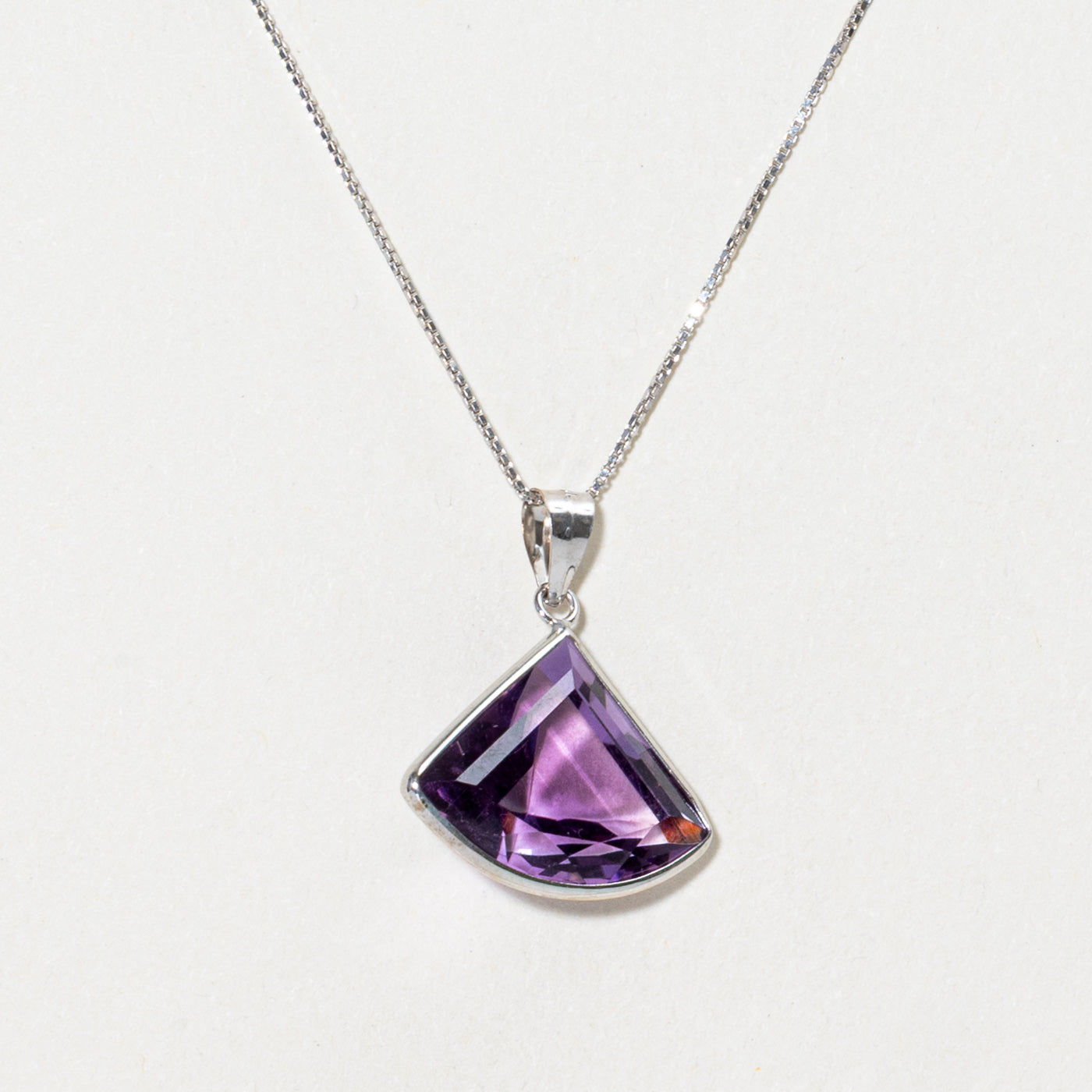 Bezel Set Amethyst Pendant Necklace | 6.20ct | 18"