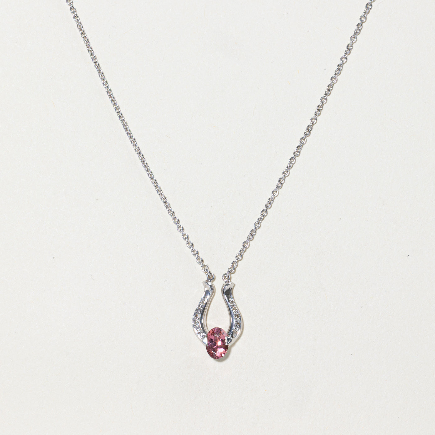 18k Pasté Glass & Diamond Horseshoe Pendant Necklace | 0.70ct, 0.05ct | 16"