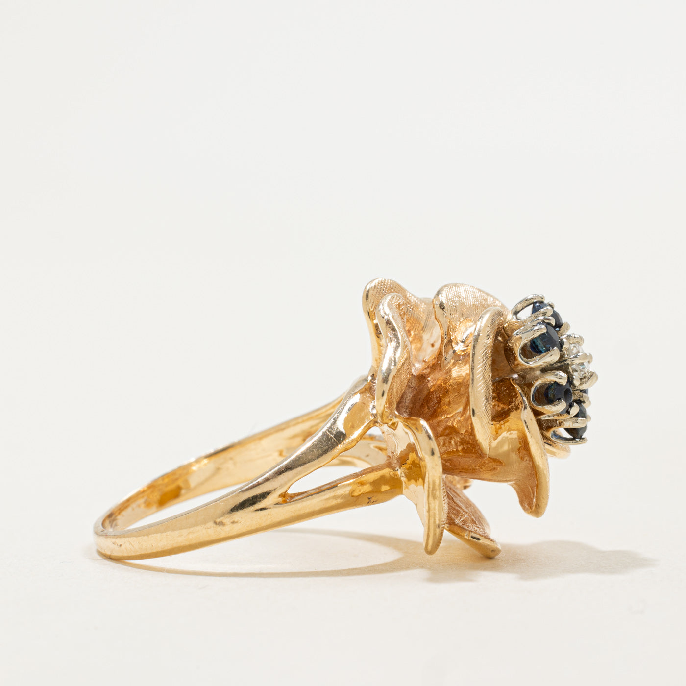 14K Diamond & Sapphire Flower Cocktail Ring | 0.08ct, 0.30ctw | SZ 7.25