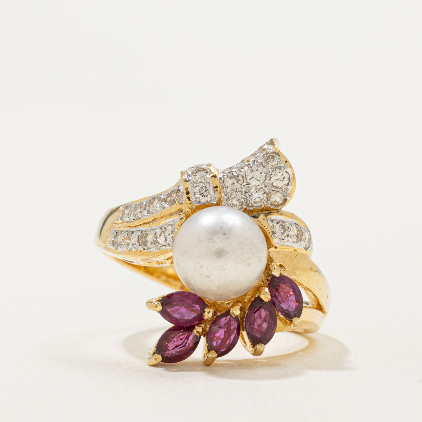 Bague cocktail florale en or 18 carats et pierres précieuses multiples | 0,24 ct, 0,60 ct au total | Taille 6,5