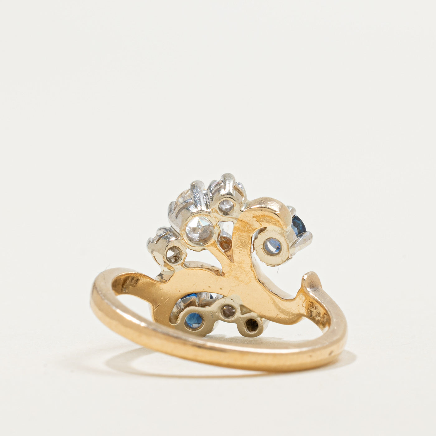 Bague en or 14 carats sertie de saphirs et de diamants (0,30 ct, 0,21 ct) | Taille 5,25