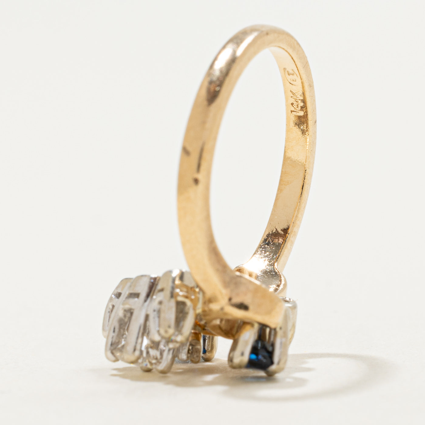 Bague en or 14 carats sertie de saphirs et de diamants (0,30 ct, 0,21 ct) | Taille 5,25