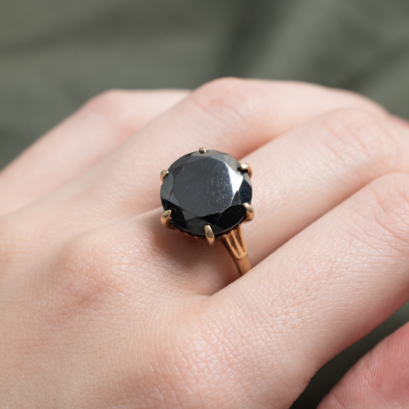 Bague cocktail solitaire en hématite | 8,00 ct | Taille 6,5