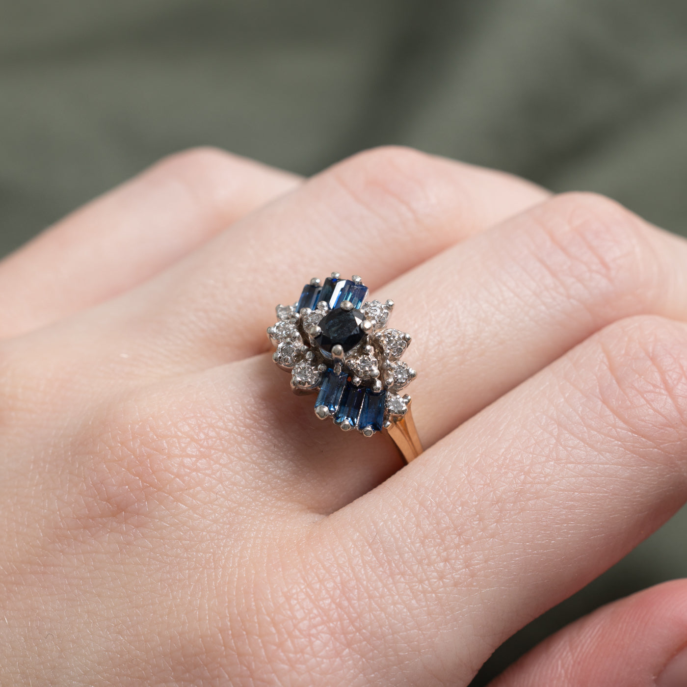 Bague cocktail sertie de saphirs et de diamants | 0,50 ct, 0,10 ct | Taille 7,5