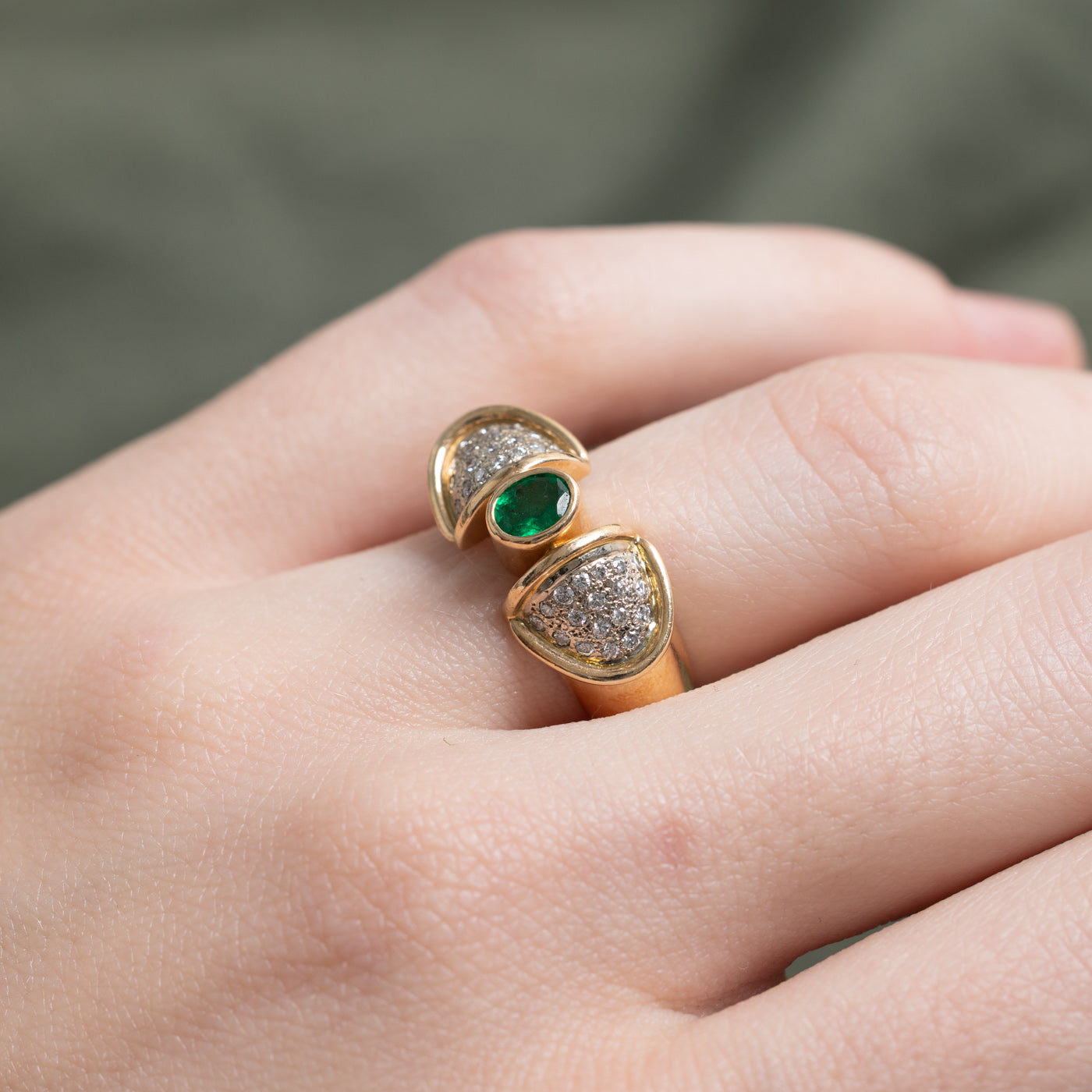 Bezel Set Emerald & Diamond Cluster Geometric Ring | 0.17ct, 0.16ctw | SZ 5.75