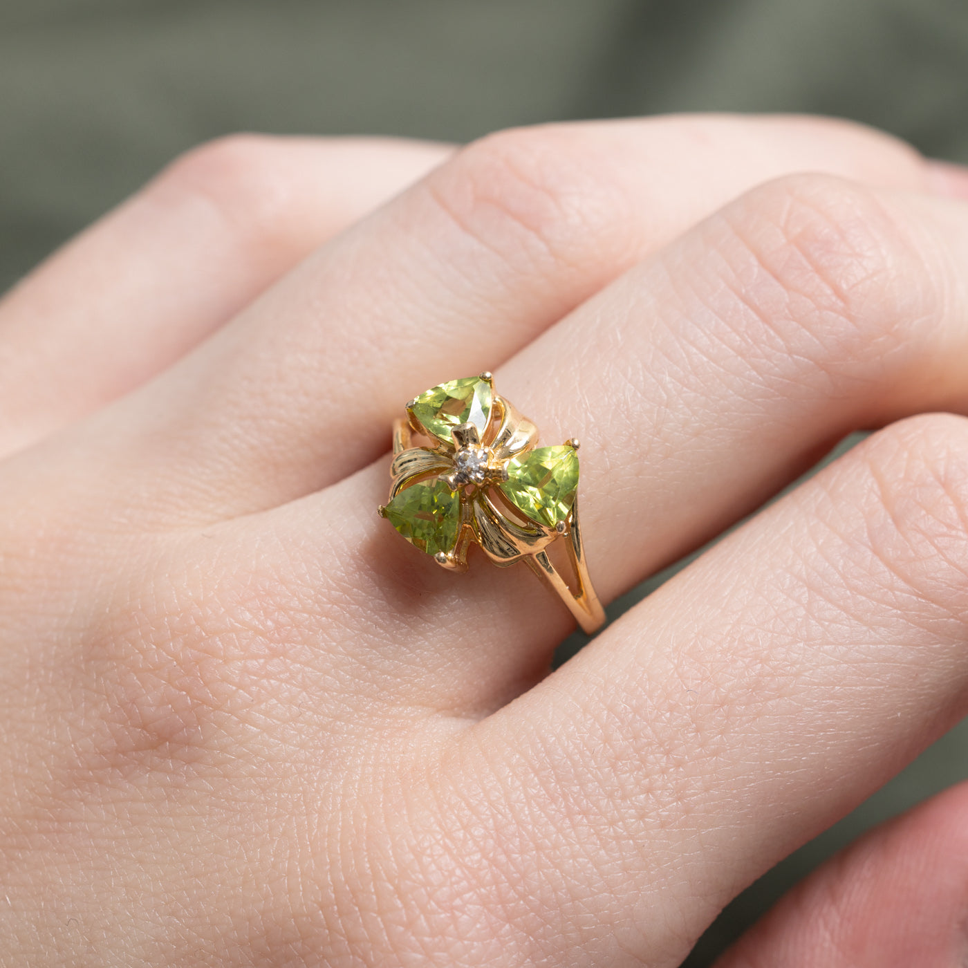 Peridot & Diamond Floral Ring | 1.20ctw, 0.01ct | SZ 6.0