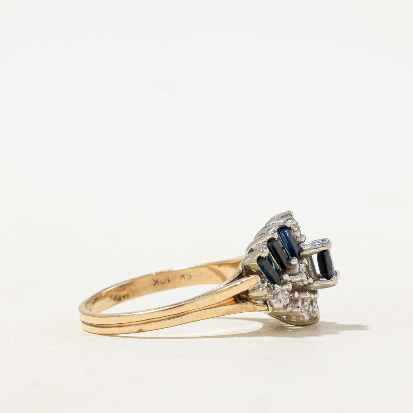 Bague cocktail sertie de saphirs et de diamants | 0,50 ct, 0,10 ct | Taille 7,5