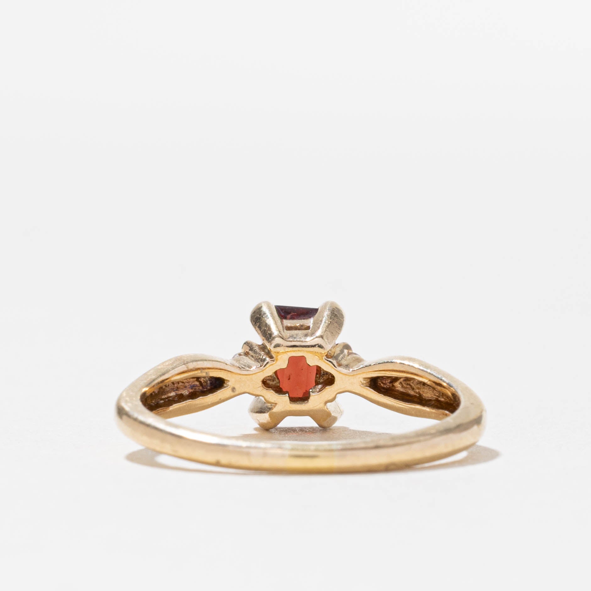 10k Emerald Cut Garnet & Diamond Accented Ring | 0.75ct, 0.02ctw | SZ 6.75