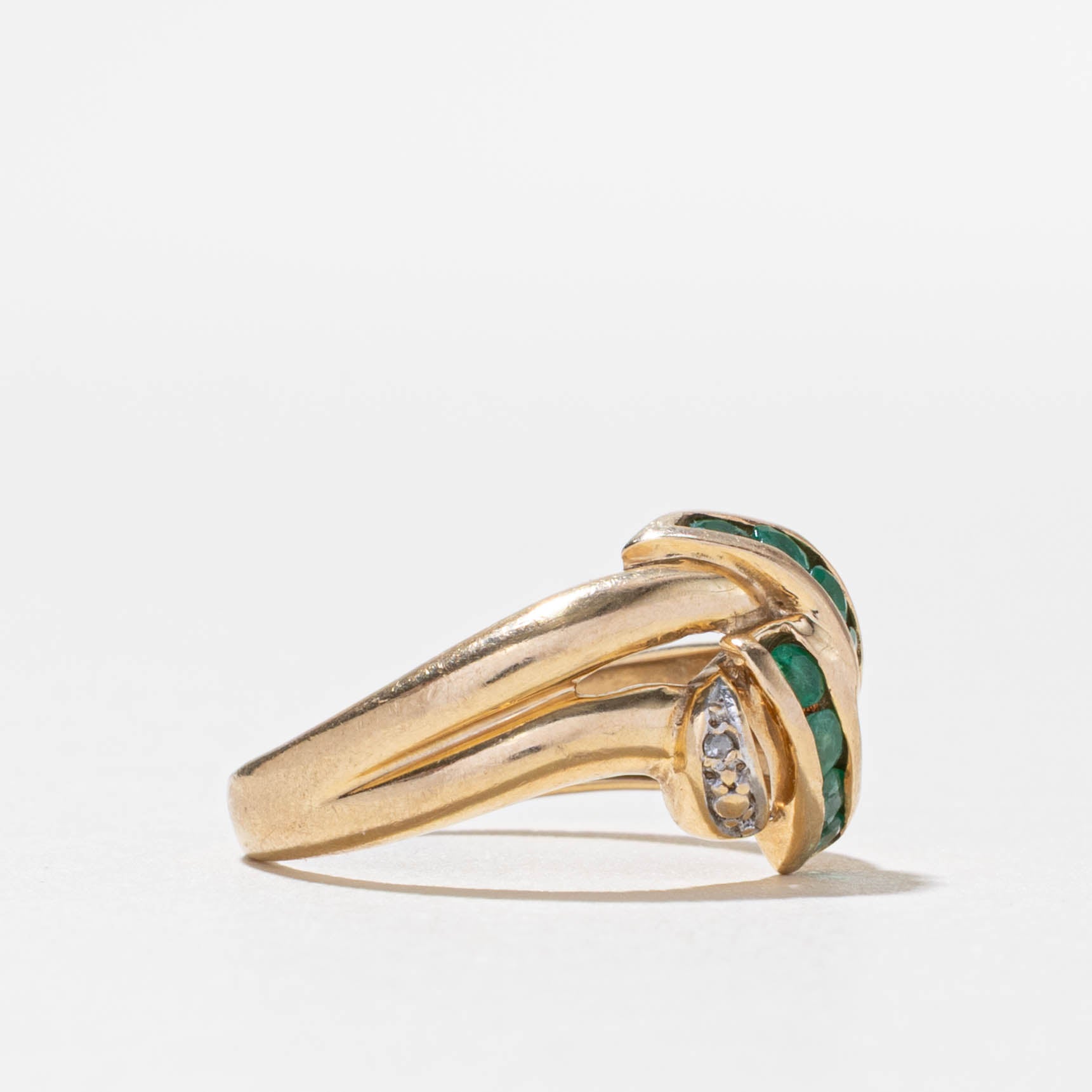 10k Emerald & Diamond Crossover Ring | 0.28ctw, 0.01ctw | SZ 5.5