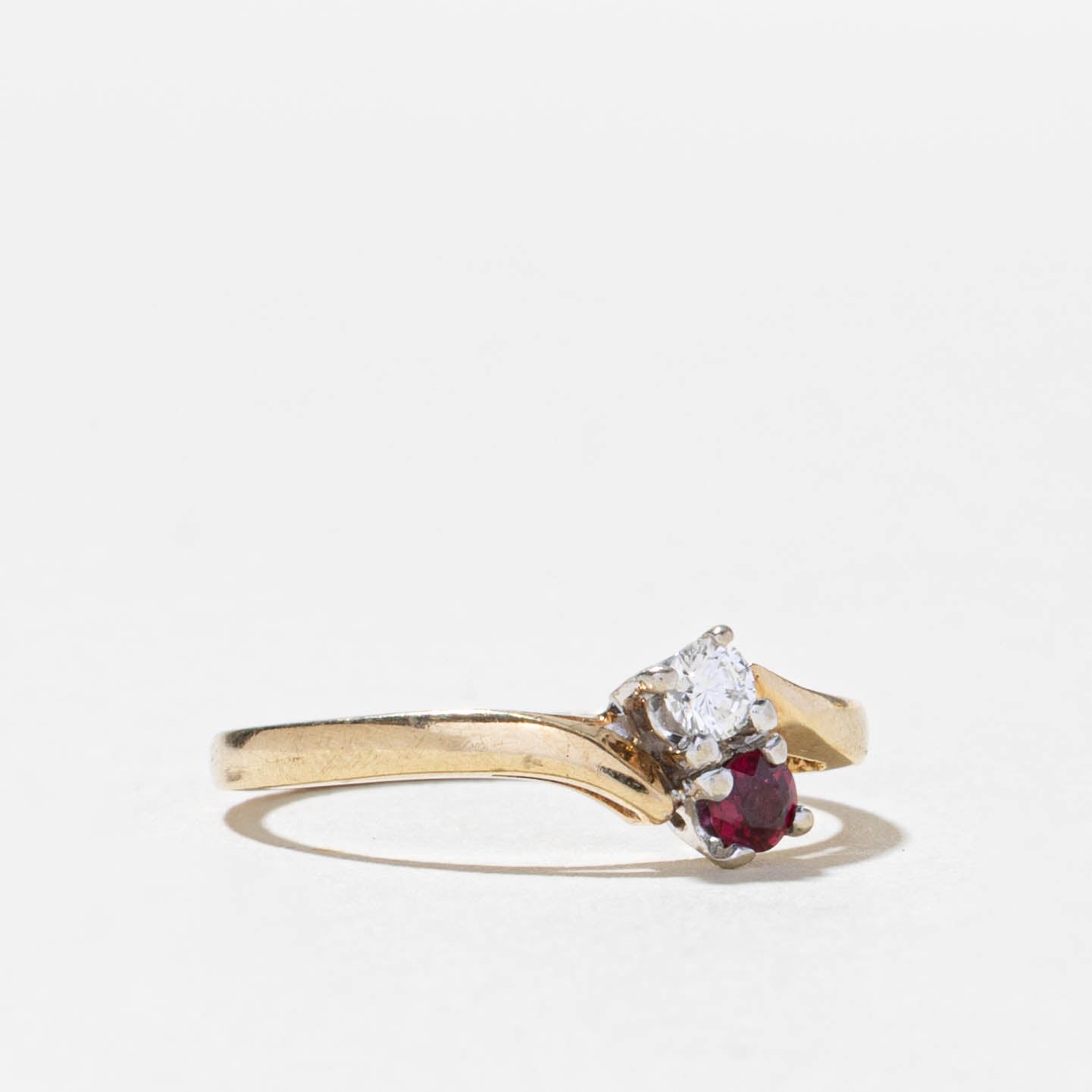 14k Toi et Moi Ruby & Diamond Ring | SZ 5.25